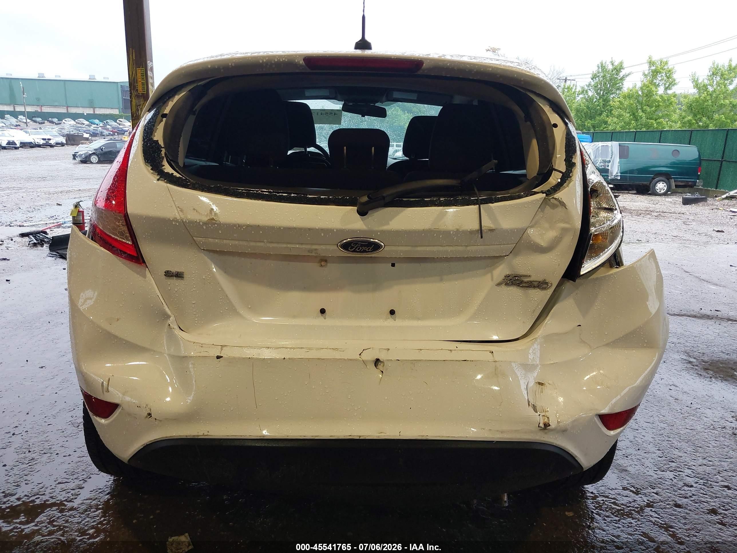 2013 Ford Fiesta Se White vin: 3FADP4EJ5DM158168