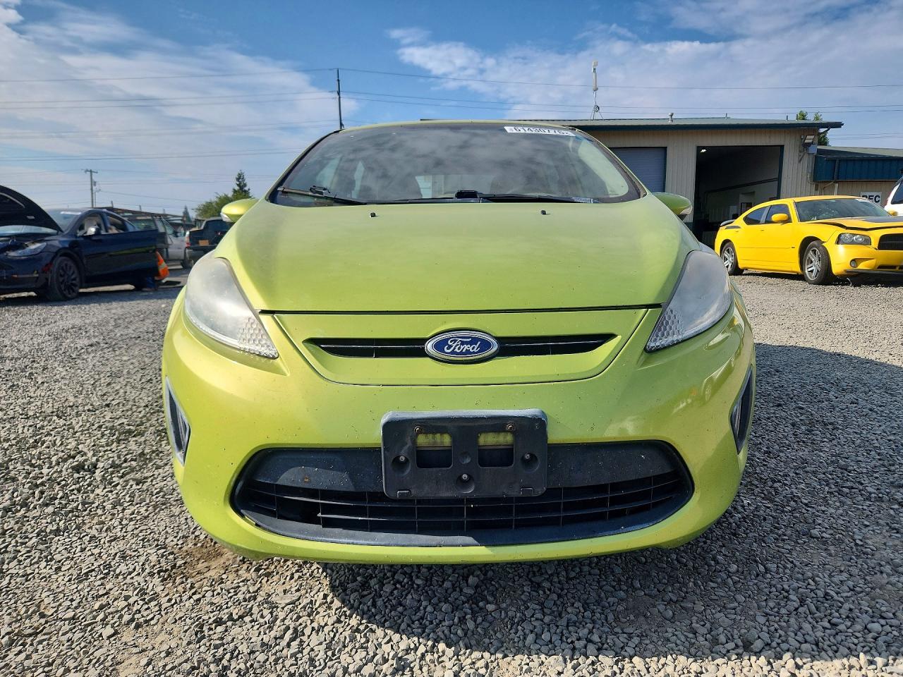 2013 Ford Fiesta Se Зеленый vin: 3FADP4EJ5DM201083