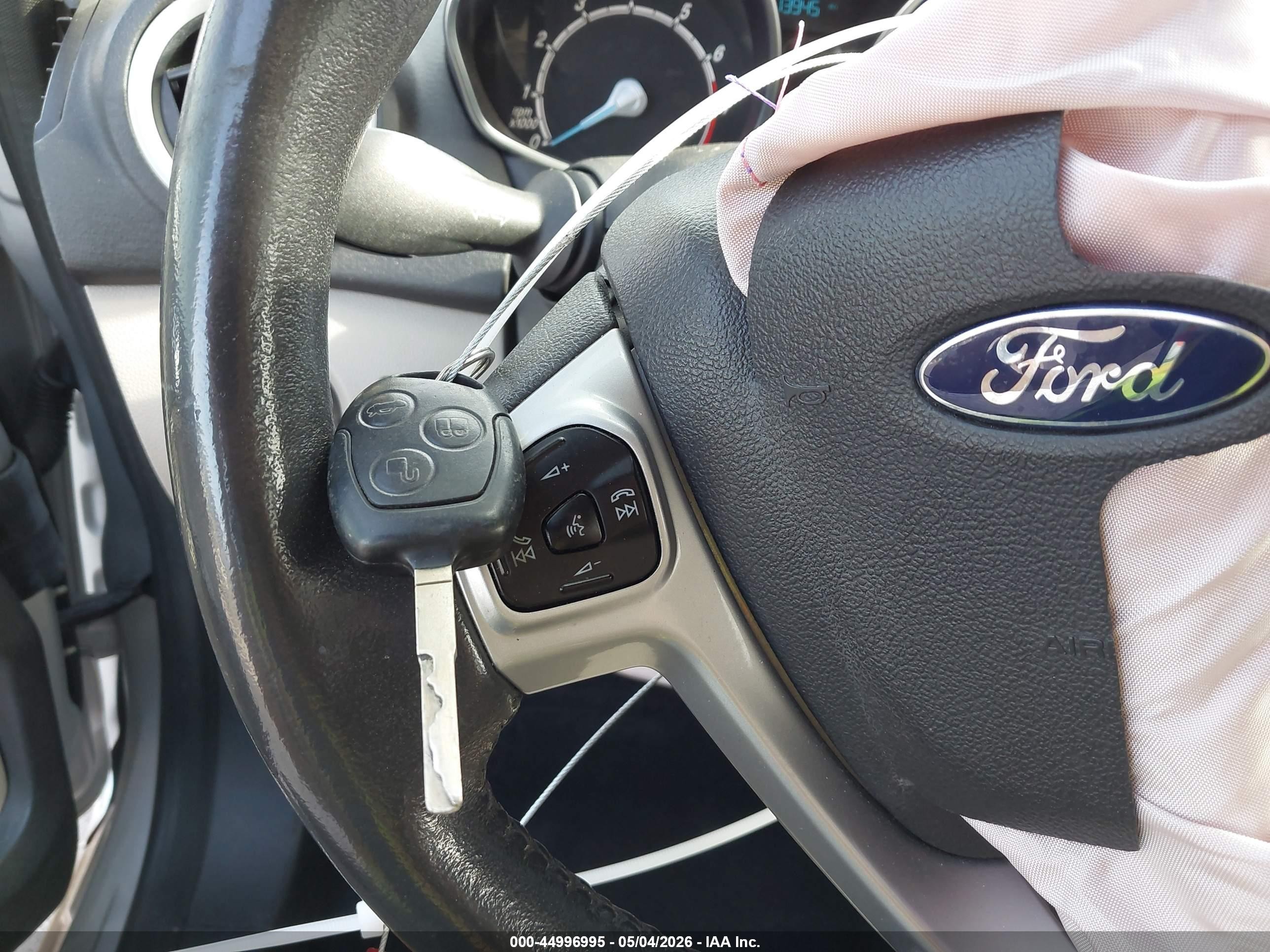 2014 Ford Fiesta Se Silver vin: 3FADP4EJ5EM154560