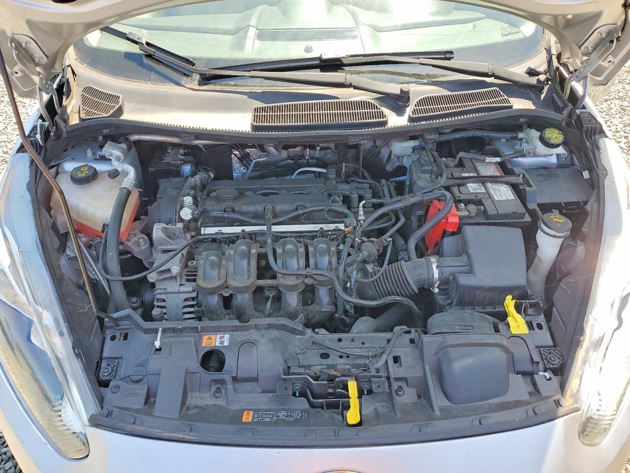 2014 Ford Fiesta Se Silver vin: 3FADP4EJ5EM216099