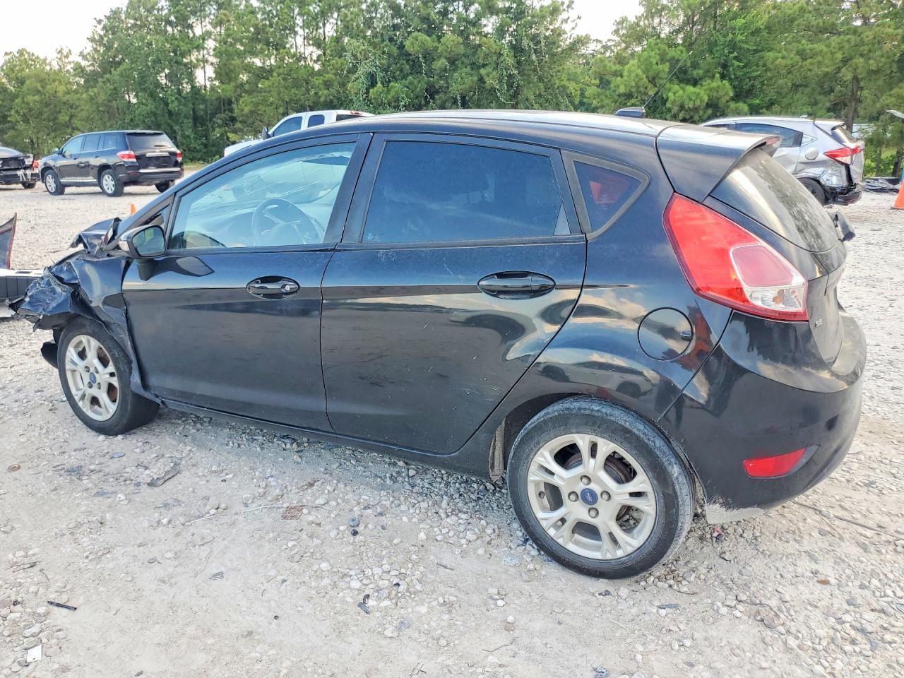 2014 Ford Fiesta Se Черный vin: 3FADP4EJ5EM240483