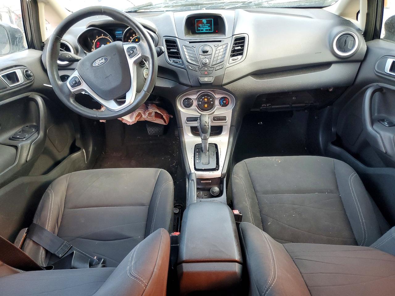 2014 Ford Fiesta Se Черный vin: 3FADP4EJ5EM240483