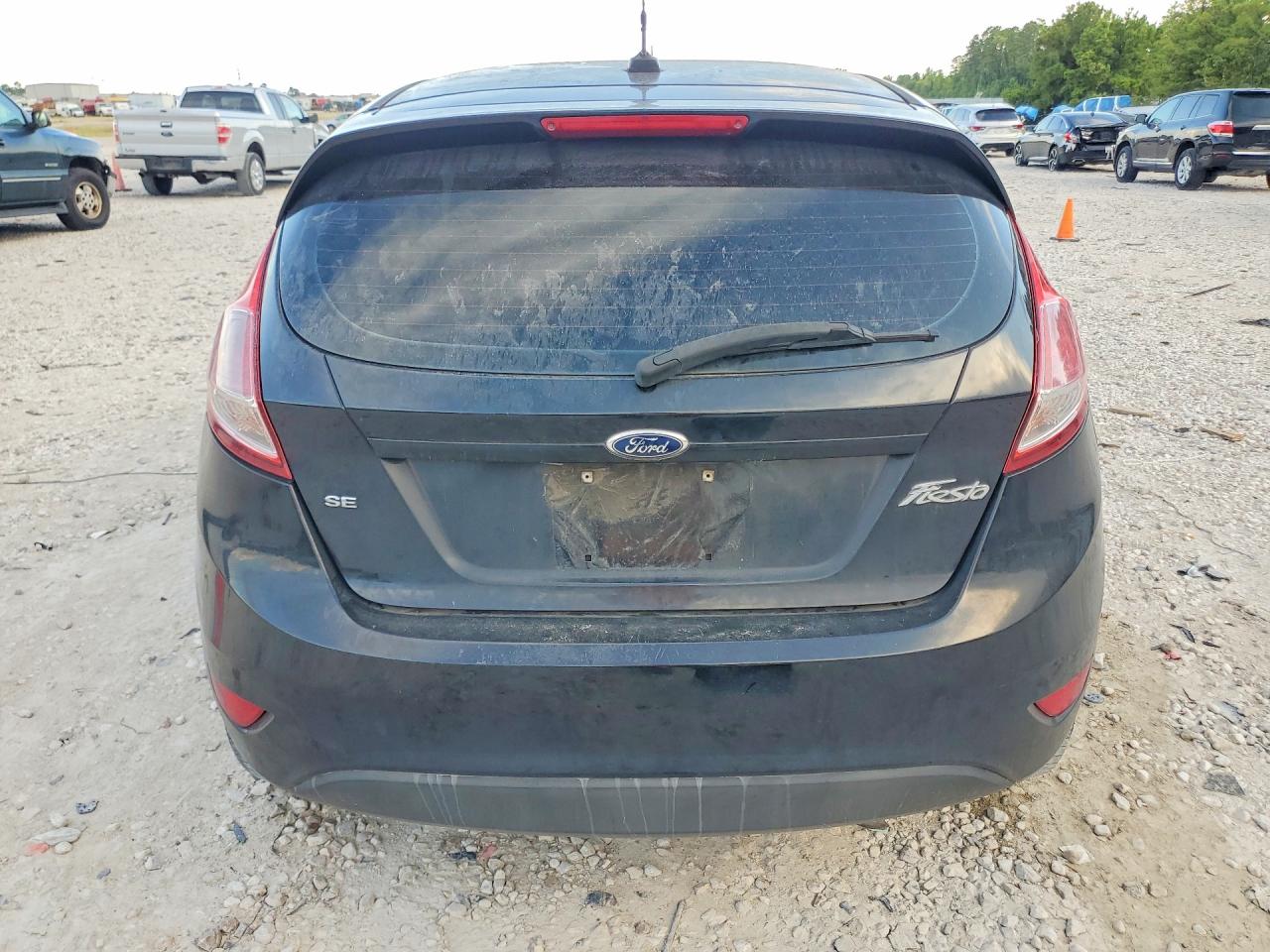 2014 Ford Fiesta Se Черный vin: 3FADP4EJ5EM240483