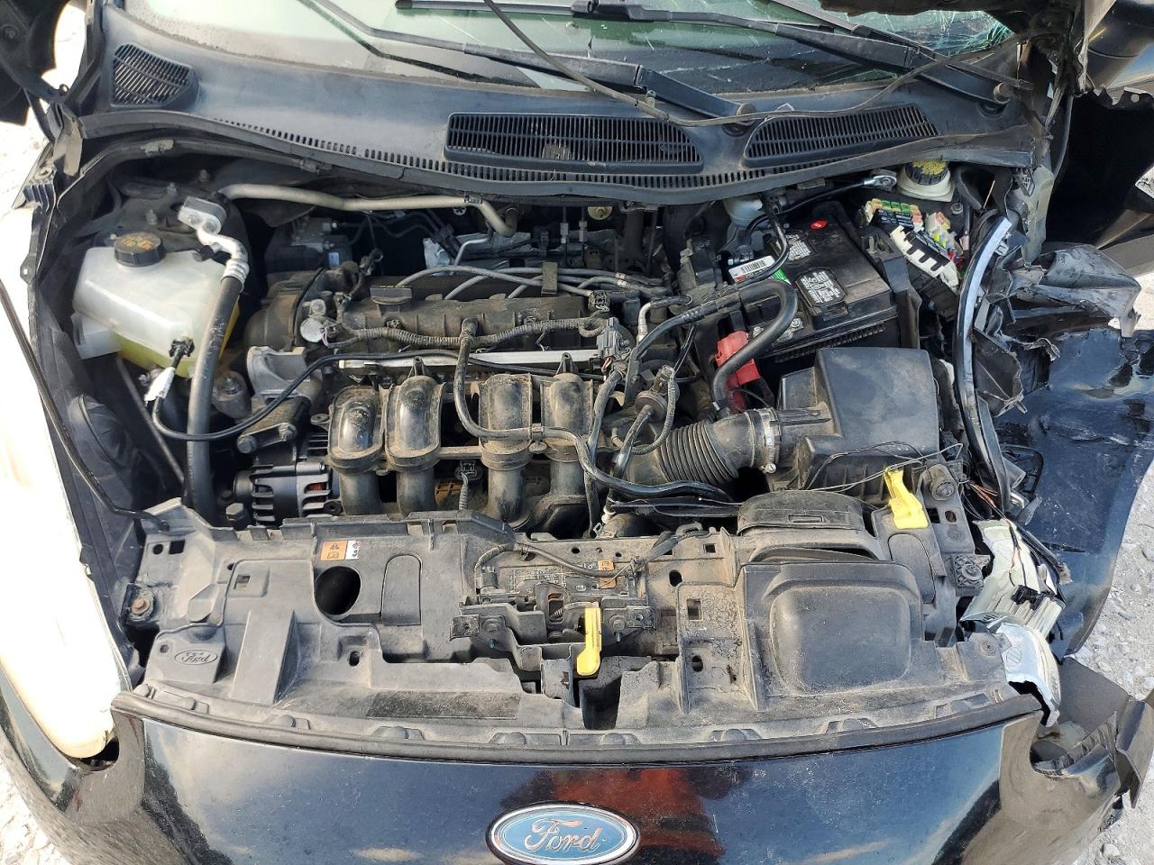 2014 Ford Fiesta Se Черный vin: 3FADP4EJ5EM240483