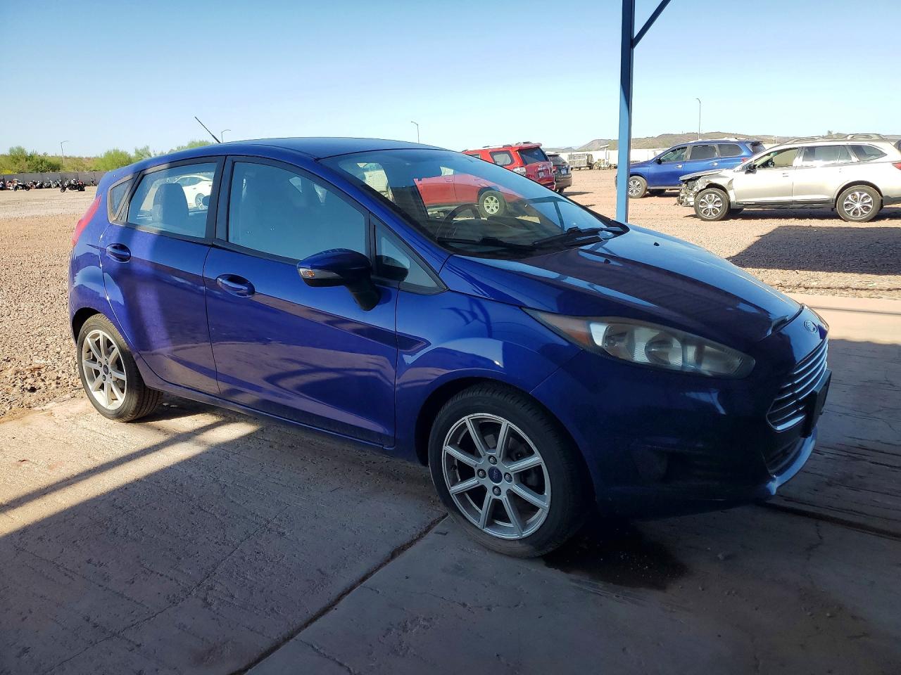 2015 Ford Fiesta Se Blue vin: 3FADP4EJ5FM106087