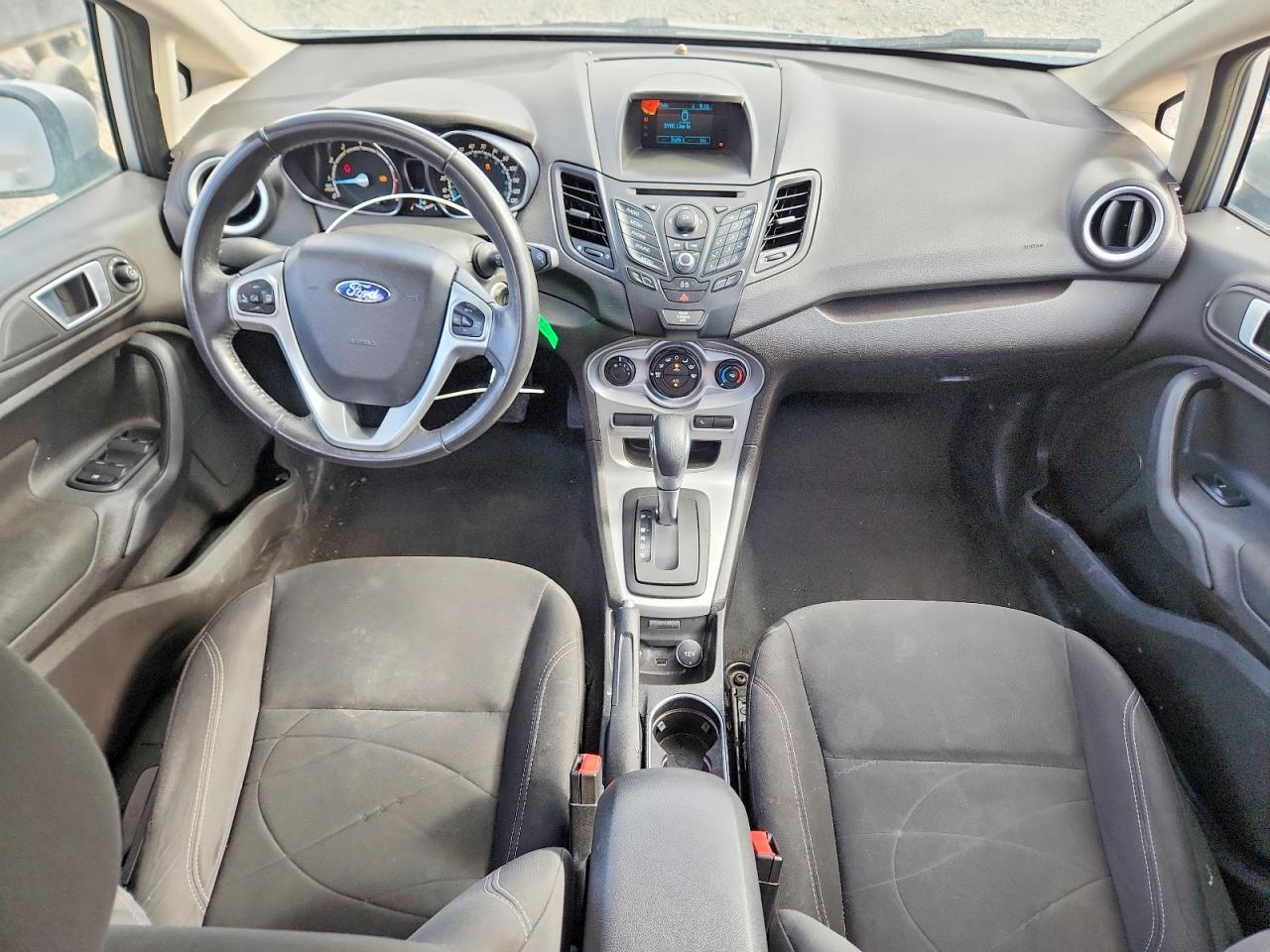 2015 Ford Fiesta Se Silver vin: 3FADP4EJ5FM107949