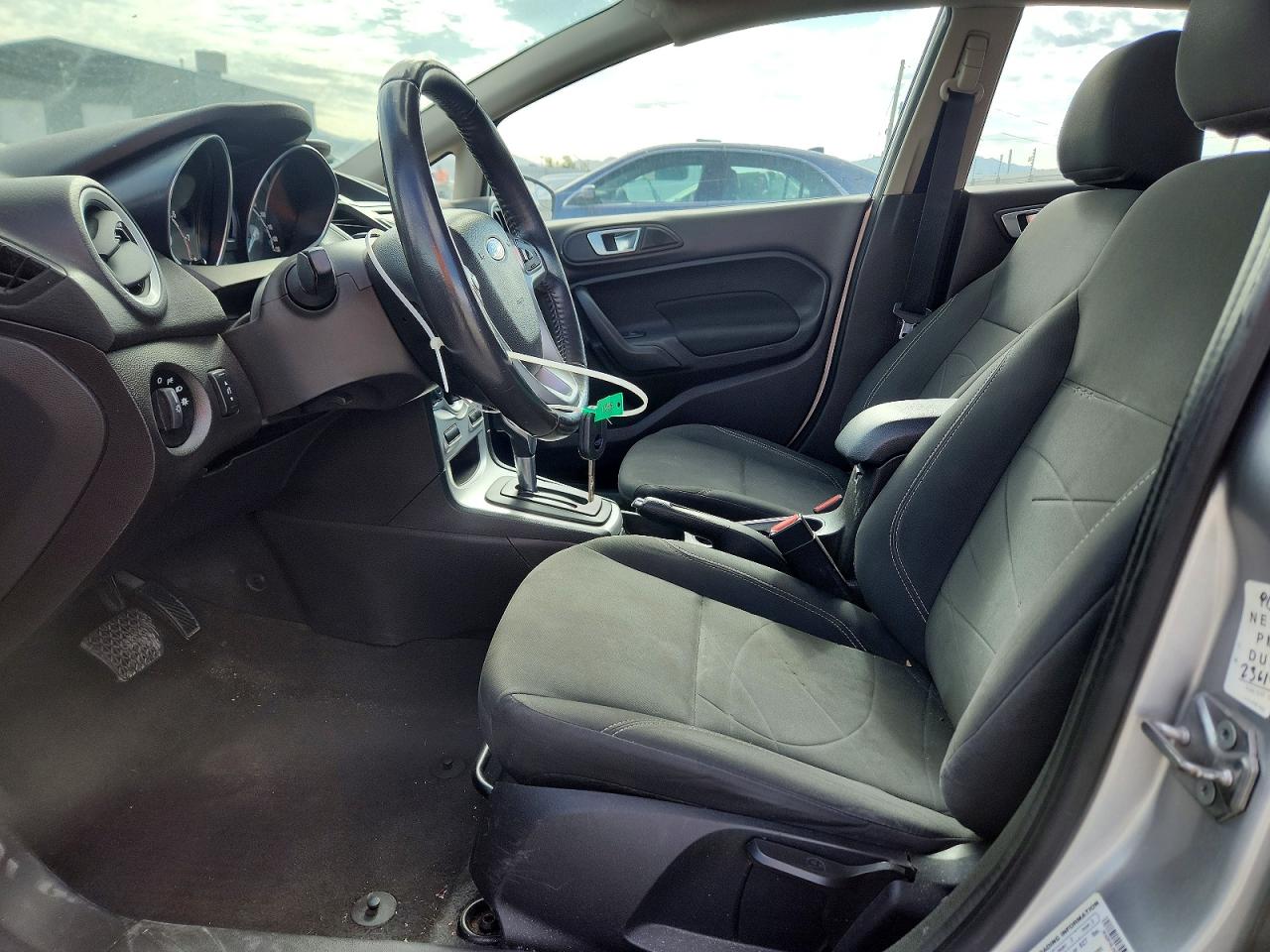 2015 Ford Fiesta Se Silver vin: 3FADP4EJ5FM107949