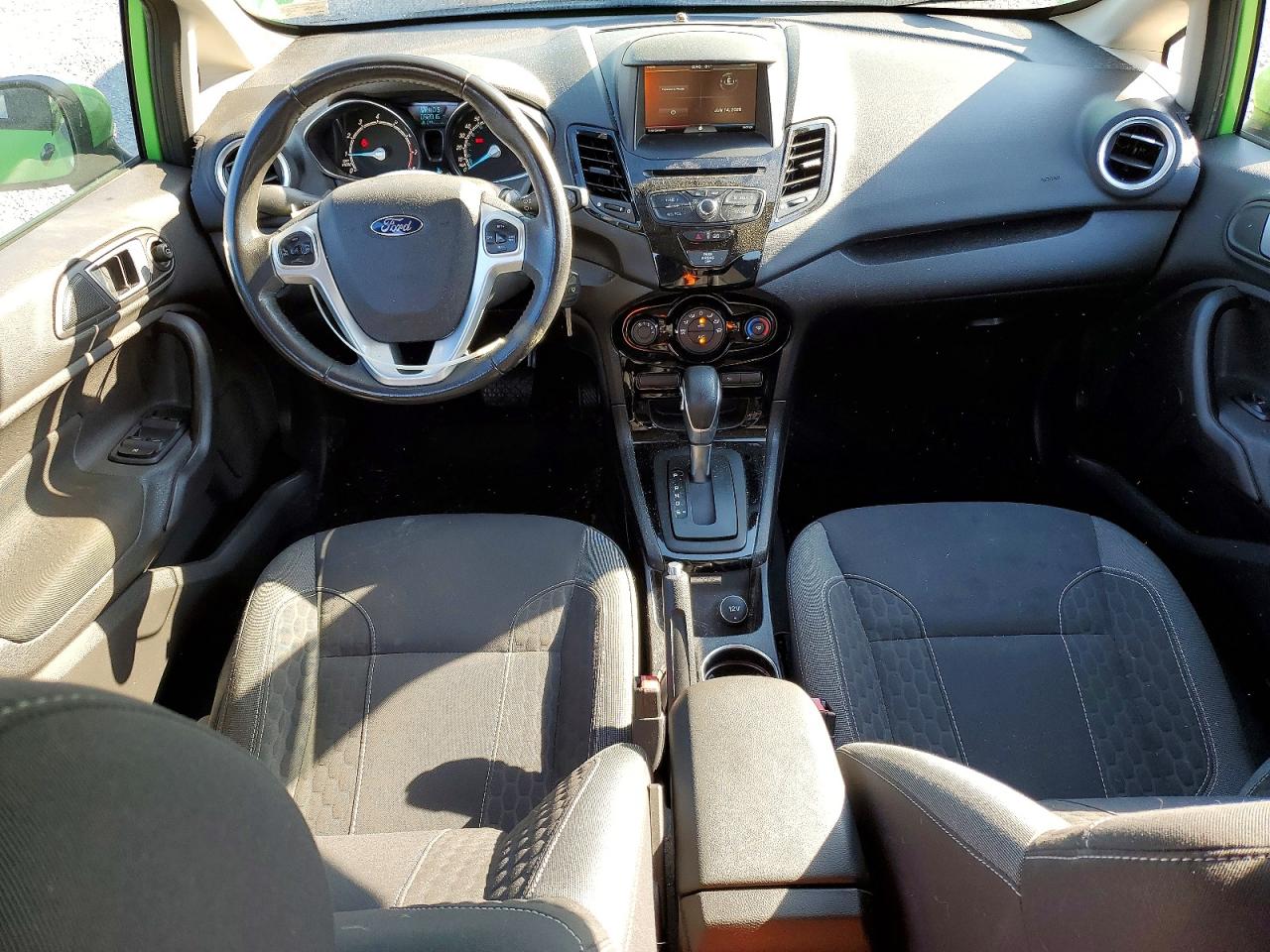 2015 Ford Fiesta Se Green vin: 3FADP4EJ5FM114156