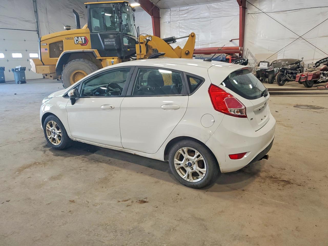 2015 Ford Fiesta Se White vin: 3FADP4EJ5FM179685