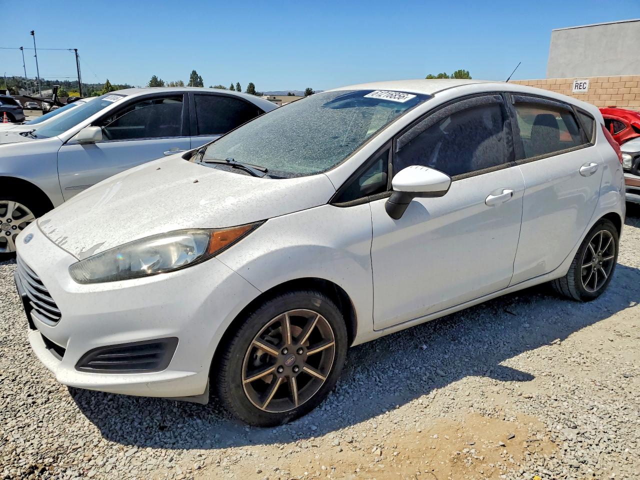 2017 Ford Fiesta Se White vin: 3FADP4EJ5HM154174