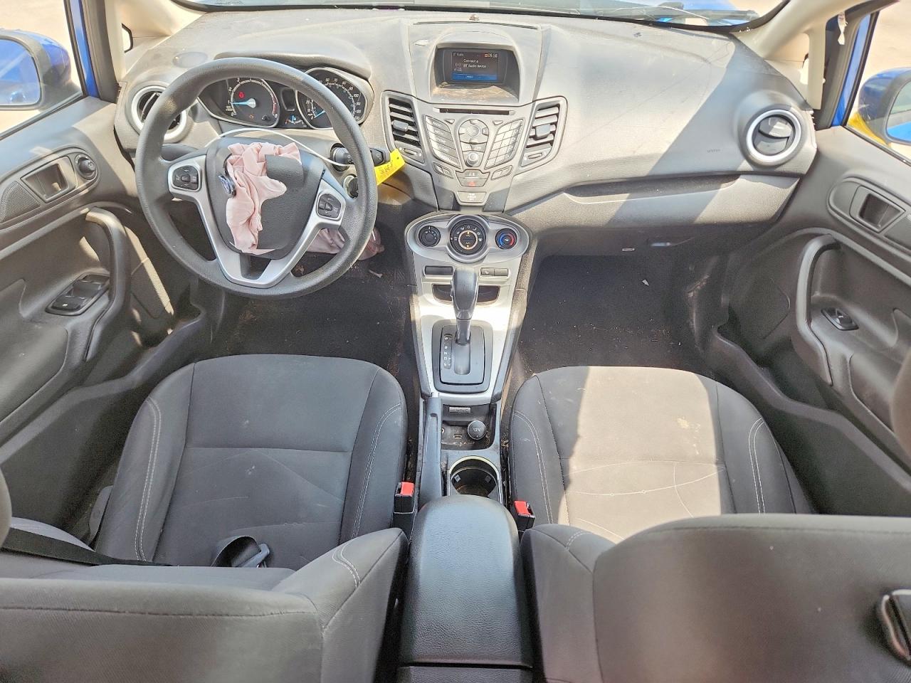 2018 Ford Fiesta Se Синий vin: 3FADP4EJ5JM106910