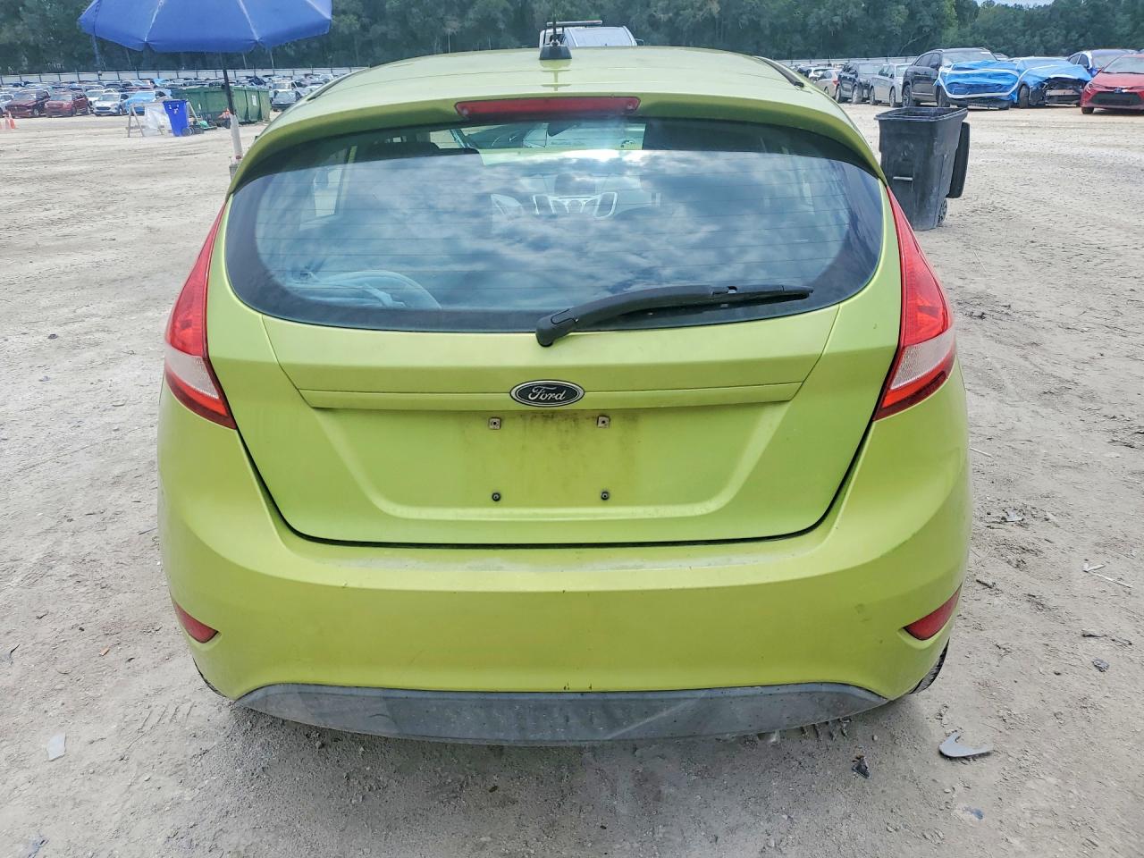 2011 Ford Fiesta Se Зеленый vin: 3FADP4EJ6BM113415