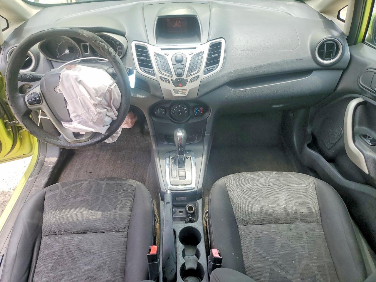 2011 Ford Fiesta Se Зеленый vin: 3FADP4EJ6BM113415