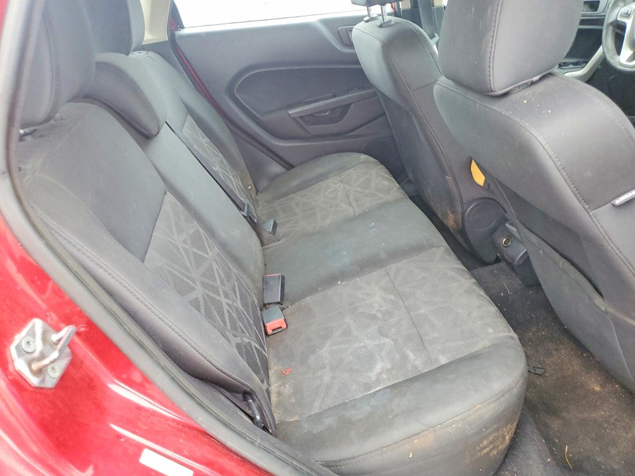 2012 Ford Fiesta Se Красный vin: 3FADP4EJ6CM114839