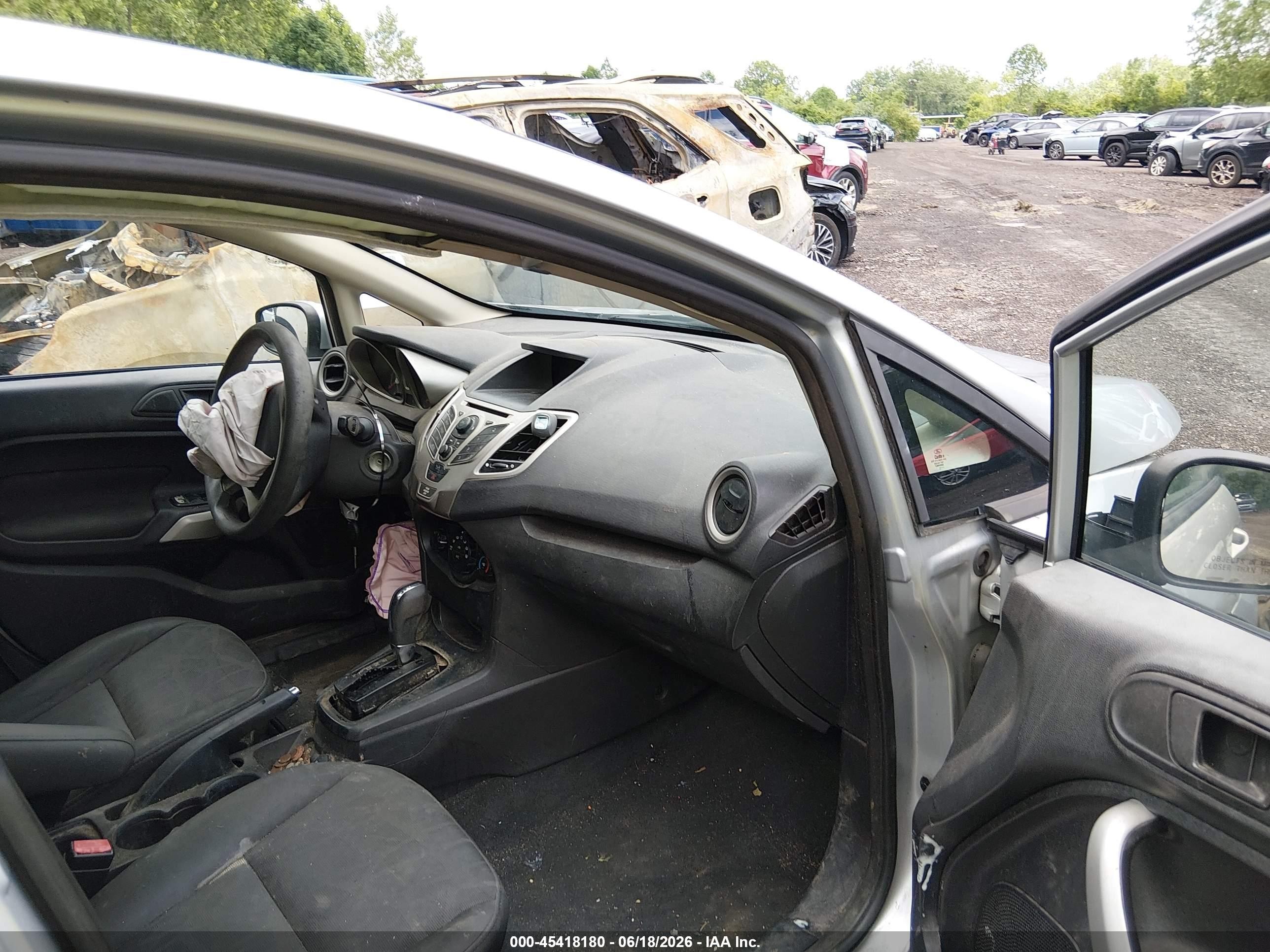 2012 Ford Fiesta Se Silver vin: 3FADP4EJ6CM132287