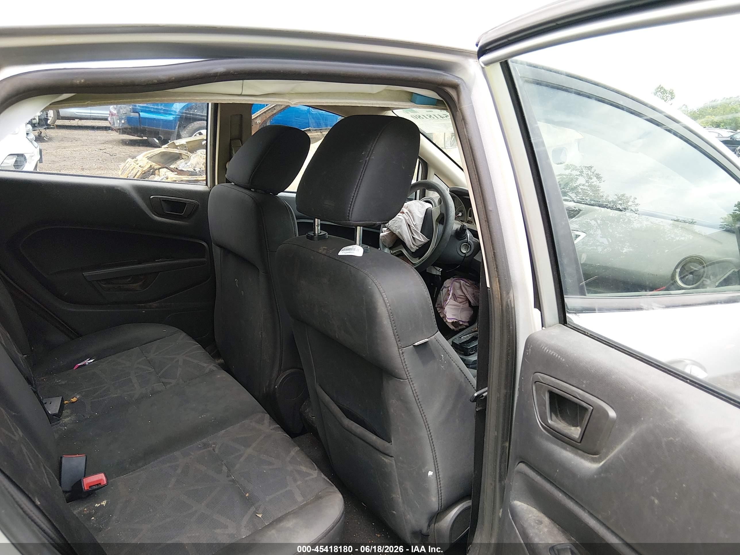 2012 Ford Fiesta Se Silver vin: 3FADP4EJ6CM132287