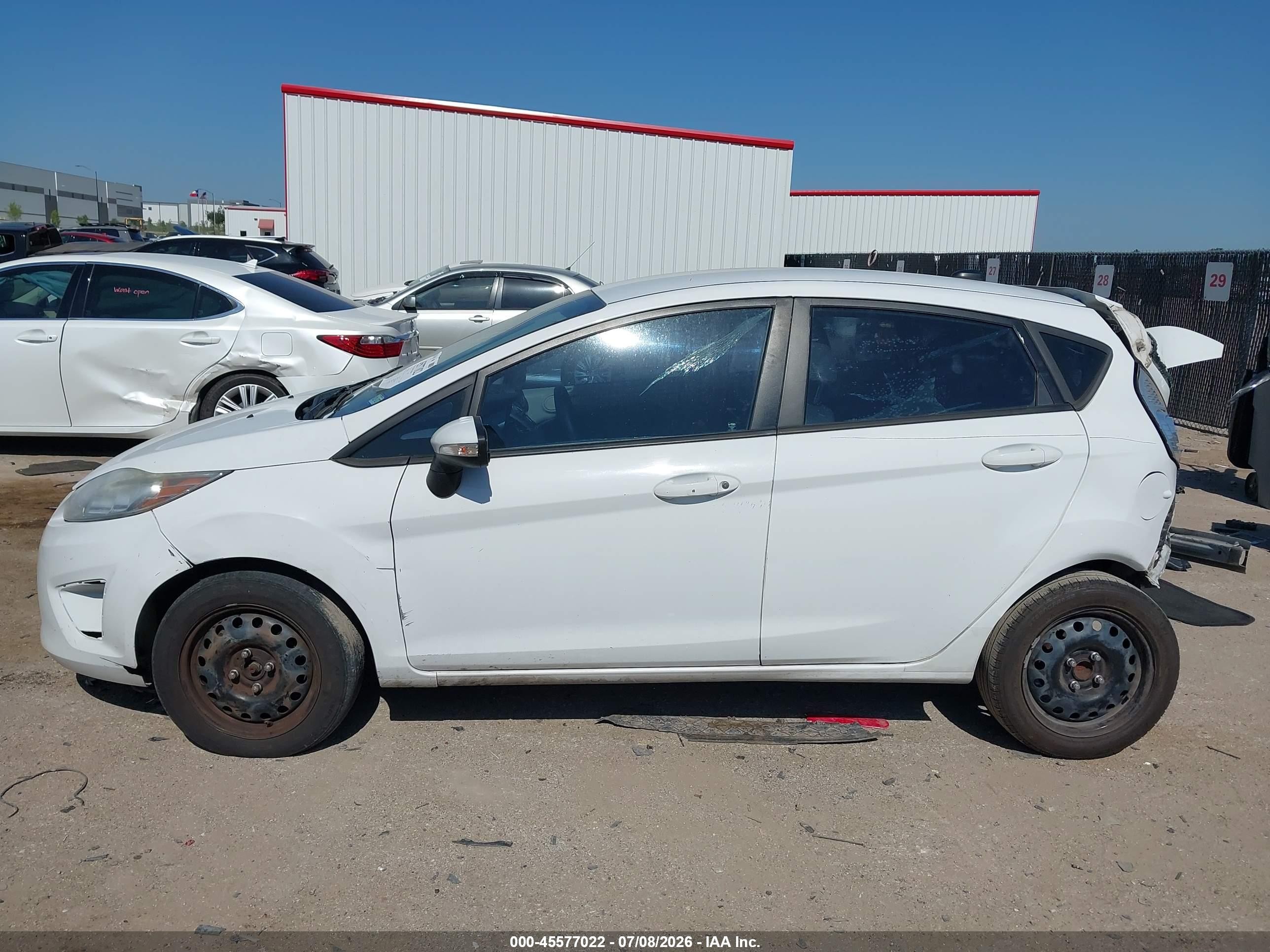 2013 Ford Fiesta Se White vin: 3FADP4EJ6DM176582
