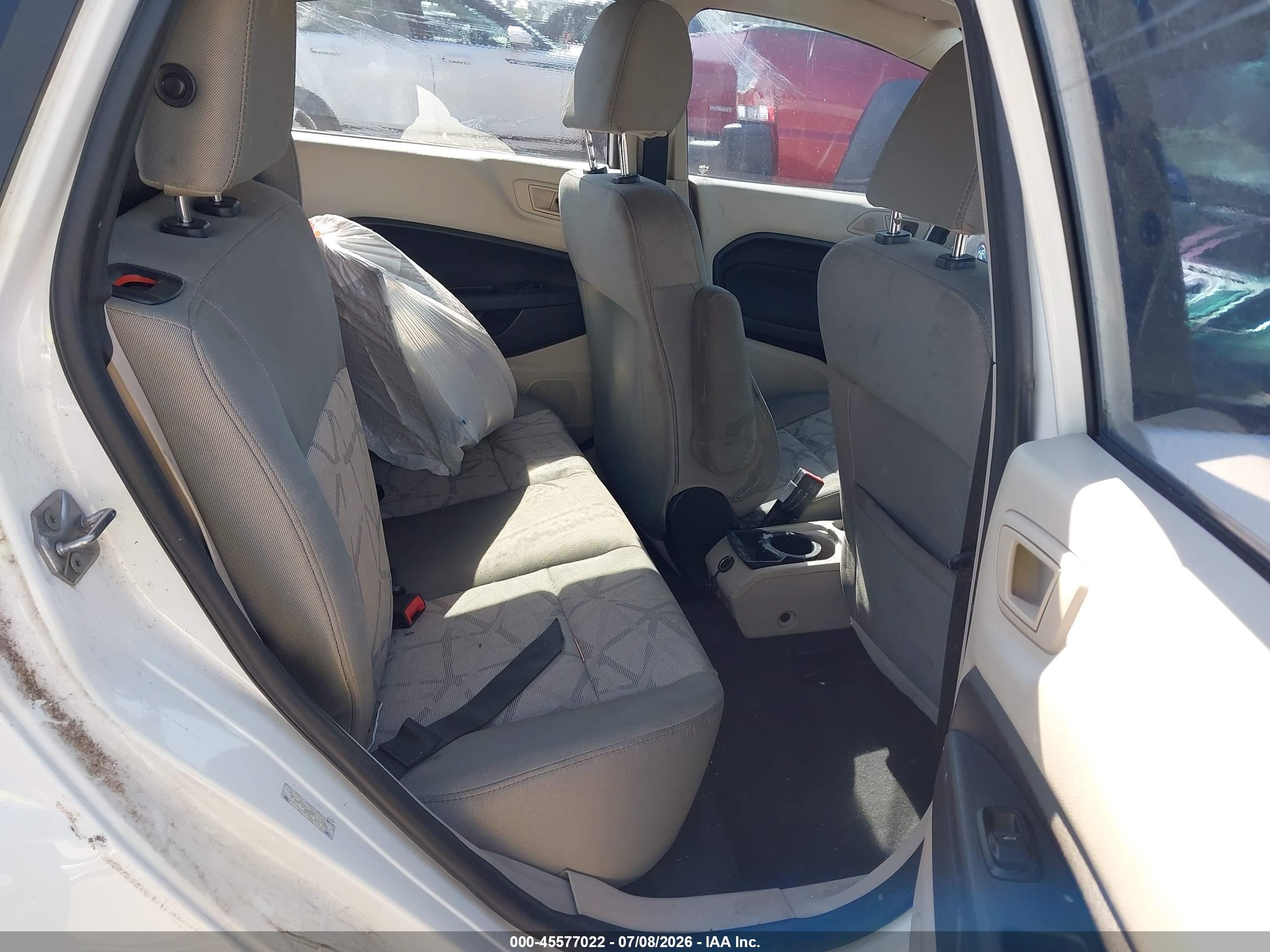 2013 Ford Fiesta Se White vin: 3FADP4EJ6DM176582