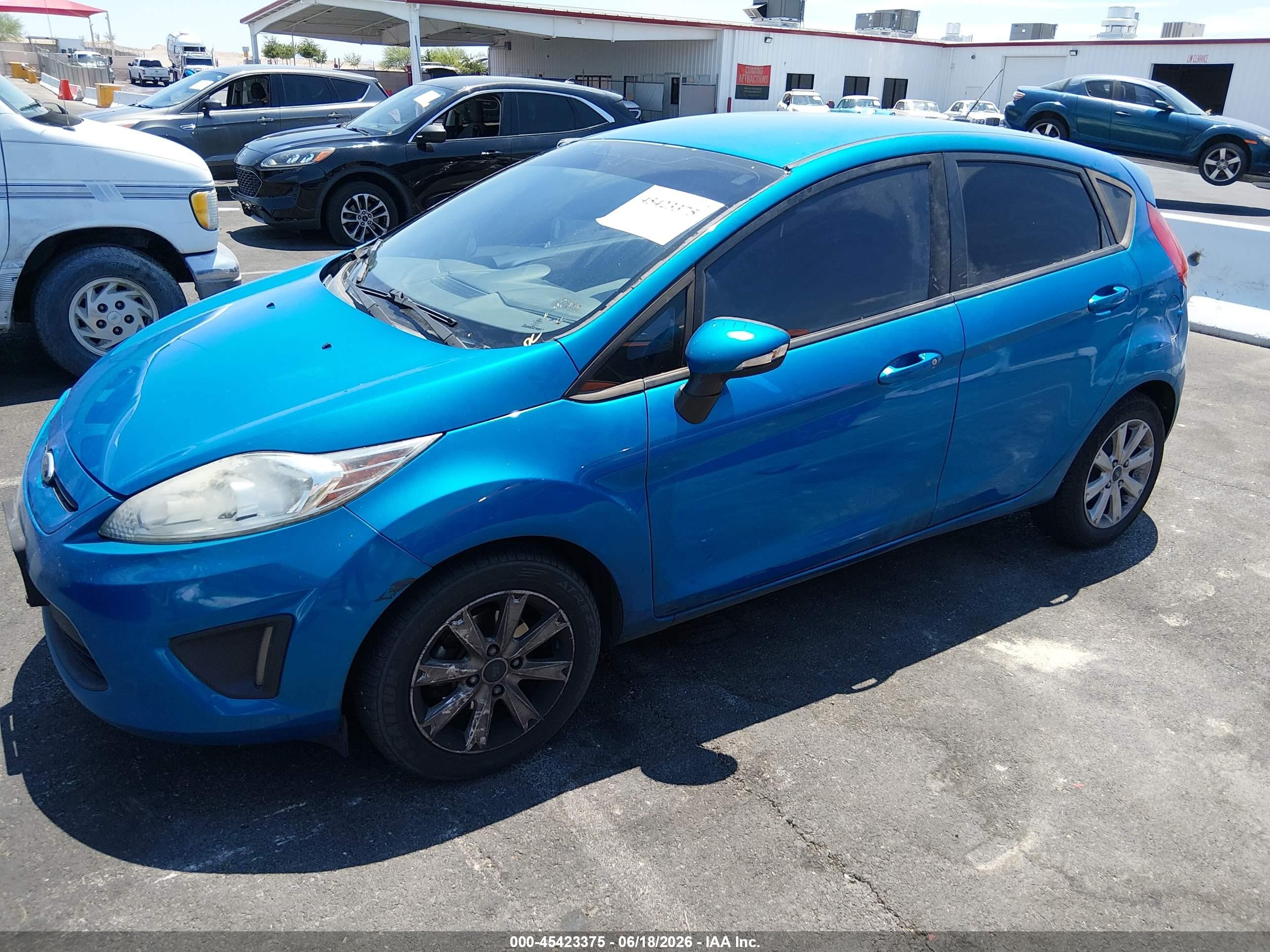 2013 Ford Fiesta Se Blue vin: 3FADP4EJ6DM186223