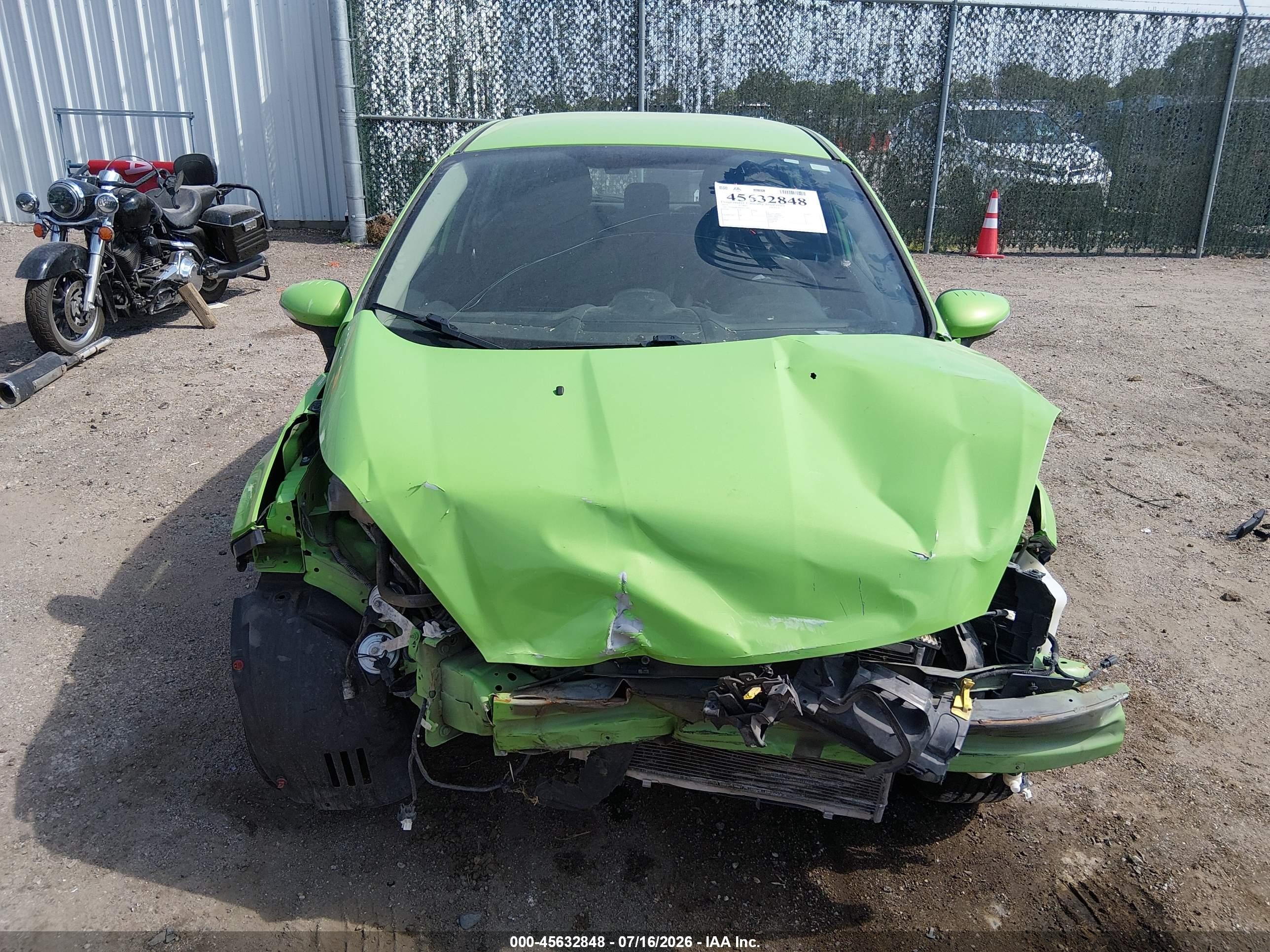 2014 Ford Fiesta Se Green vin: 3FADP4EJ6EM132941