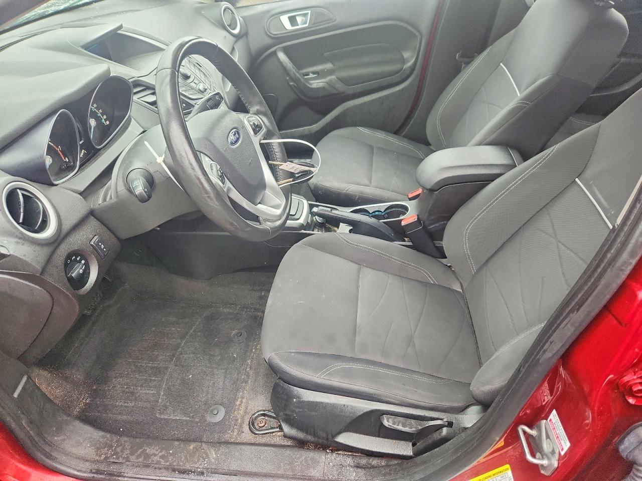 2014 Ford Fiesta Se Red vin: 3FADP4EJ6EM136231