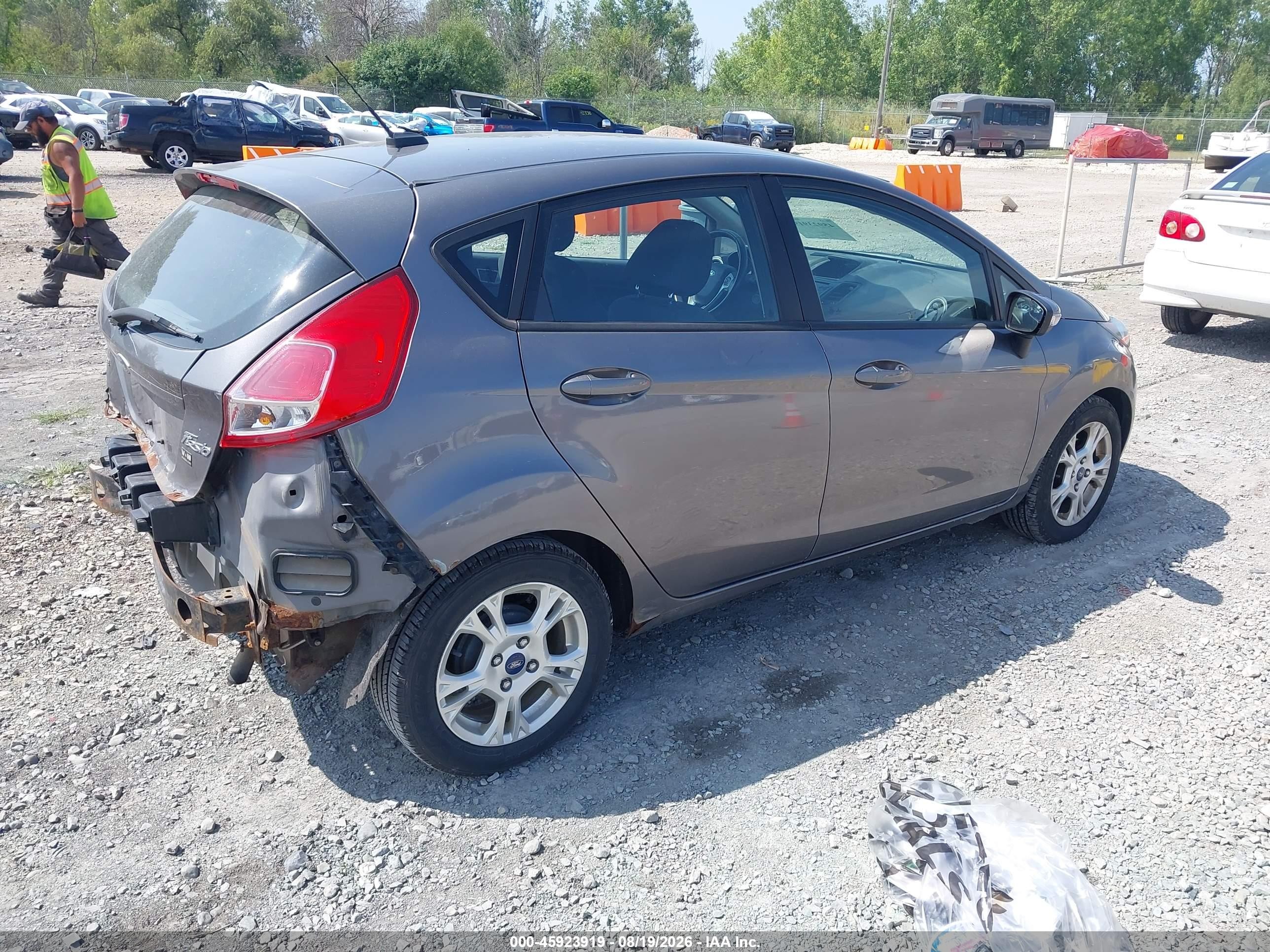 2014 Ford Fiesta Se Gray vin: 3FADP4EJ6EM145334