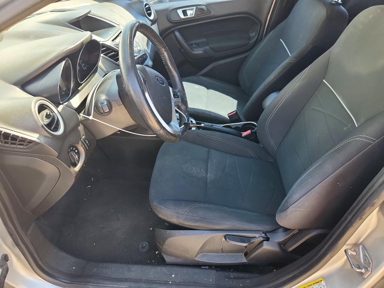 2014 Ford Fiesta Se Silver vin: 3FADP4EJ6EM163834