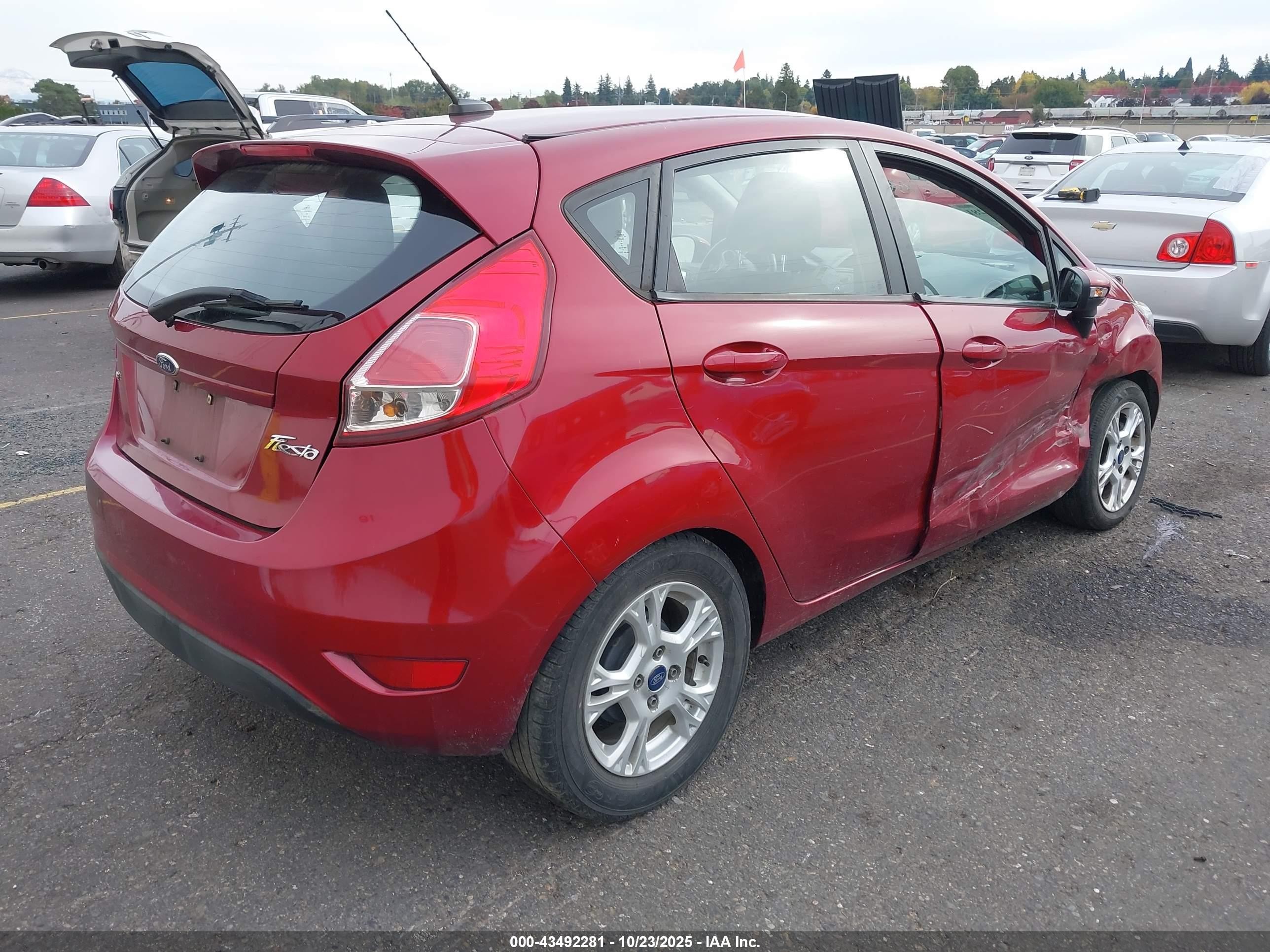 2014 Ford Fiesta Se Red vin: 3FADP4EJ6EM235891