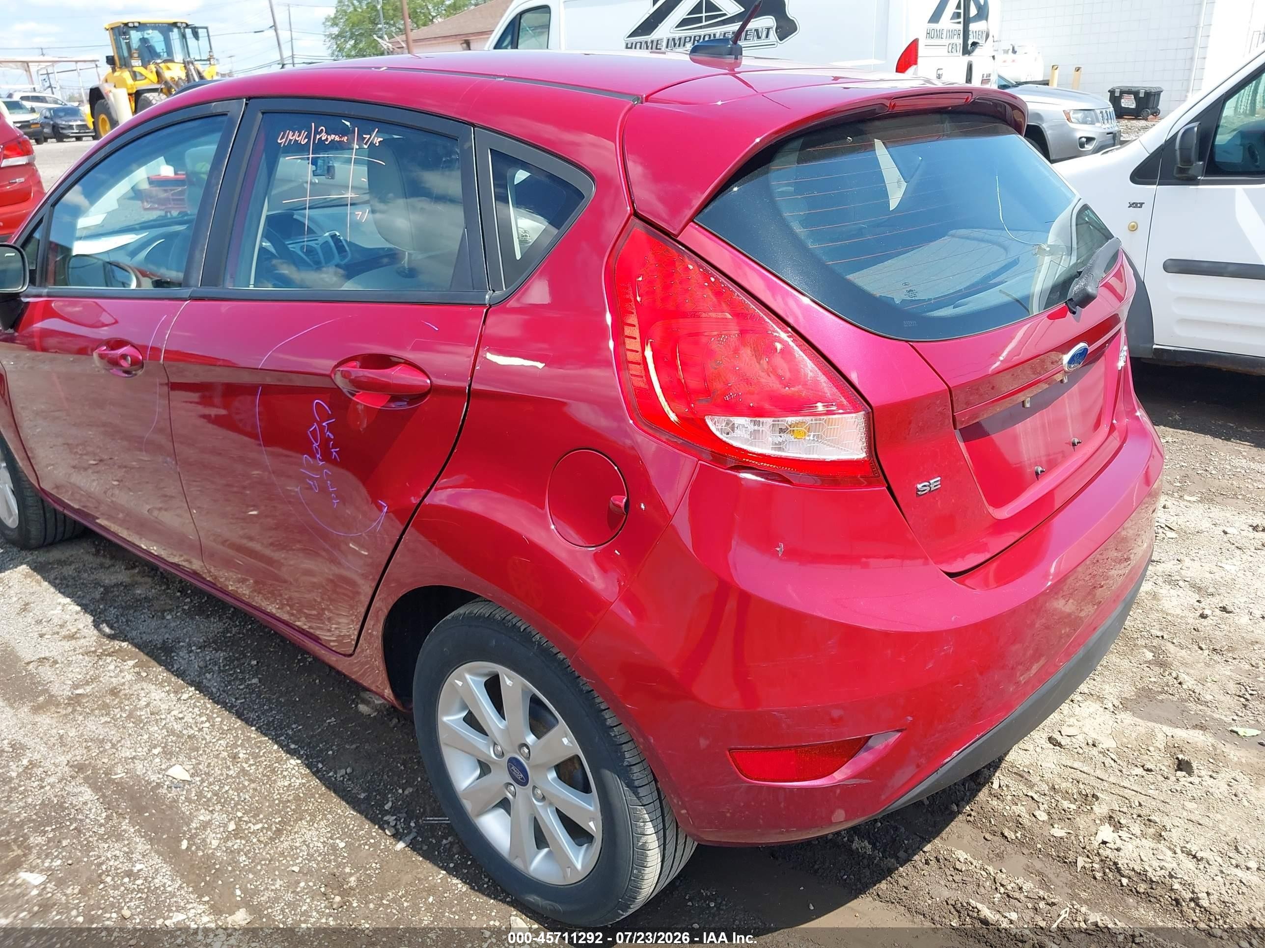 2011 Ford Fiesta Se Красный vin: 3FADP4EJ7BM200613