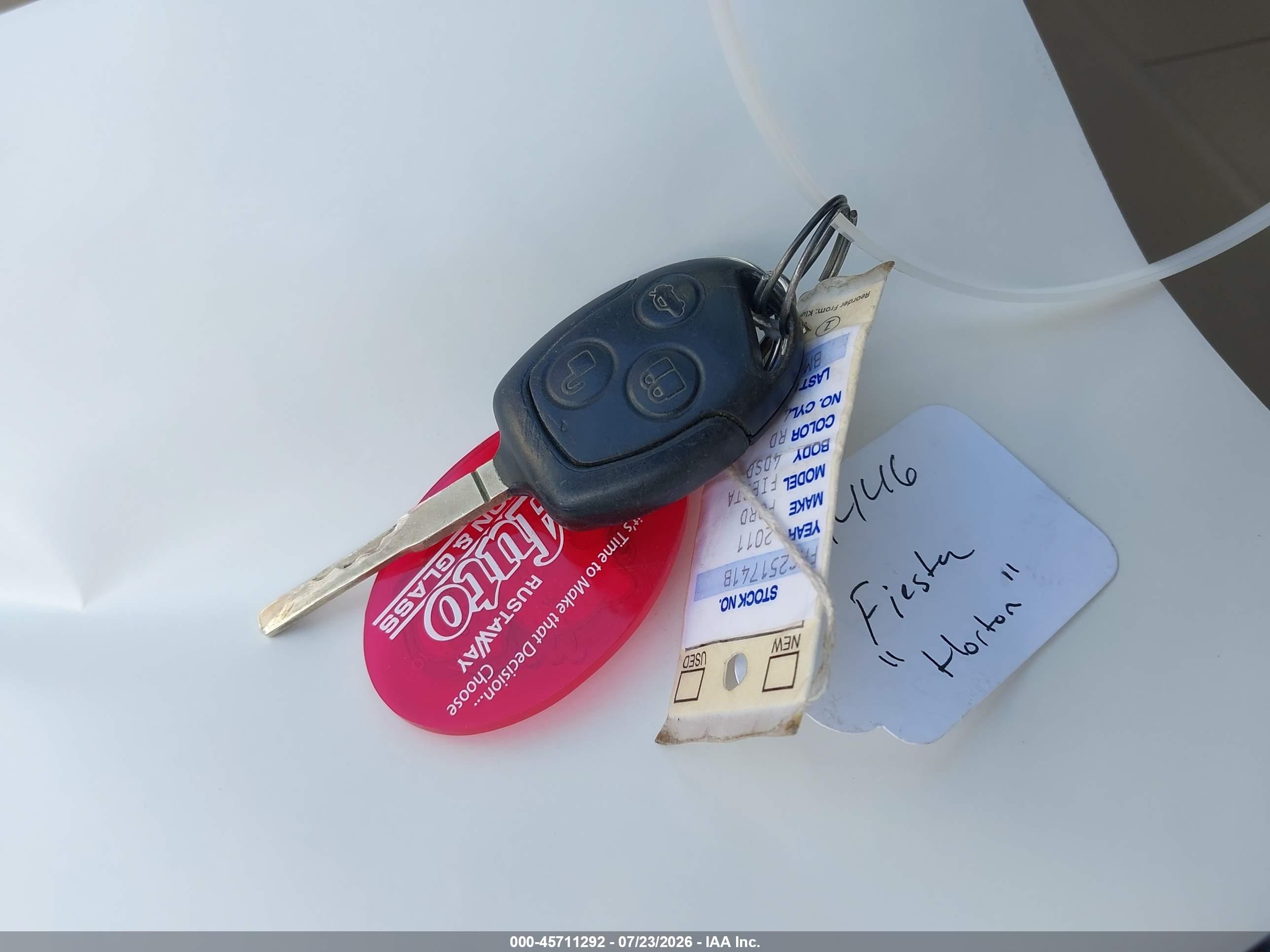 2011 Ford Fiesta Se Красный vin: 3FADP4EJ7BM200613