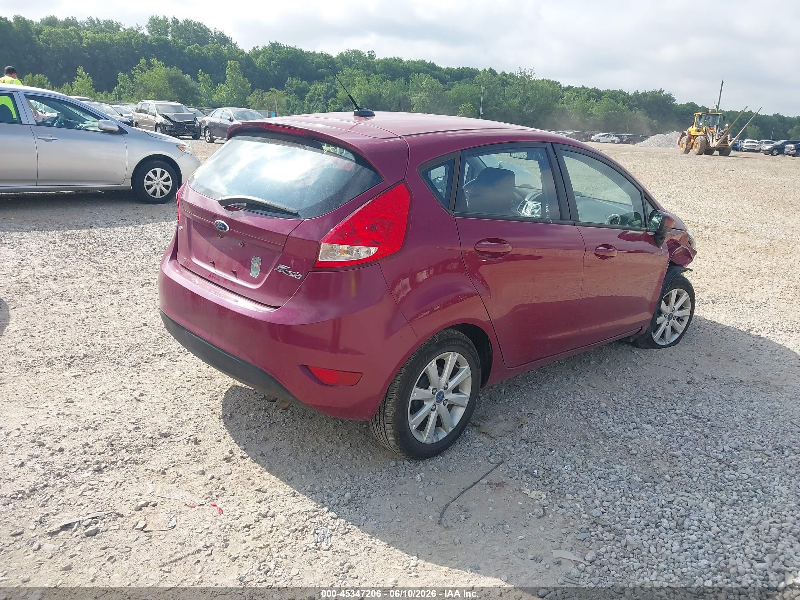 2011 Ford Fiesta Se Burgundy vin: 3FADP4EJ7BM221347