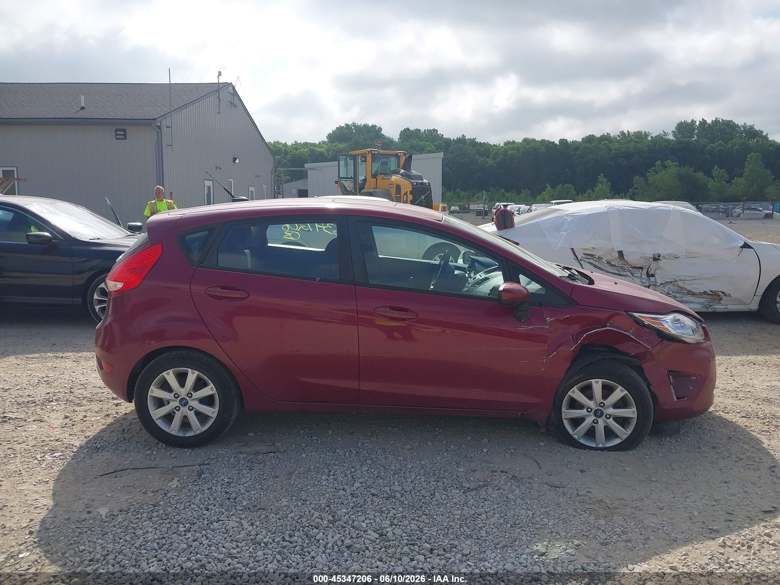 2011 Ford Fiesta Se Burgundy vin: 3FADP4EJ7BM221347