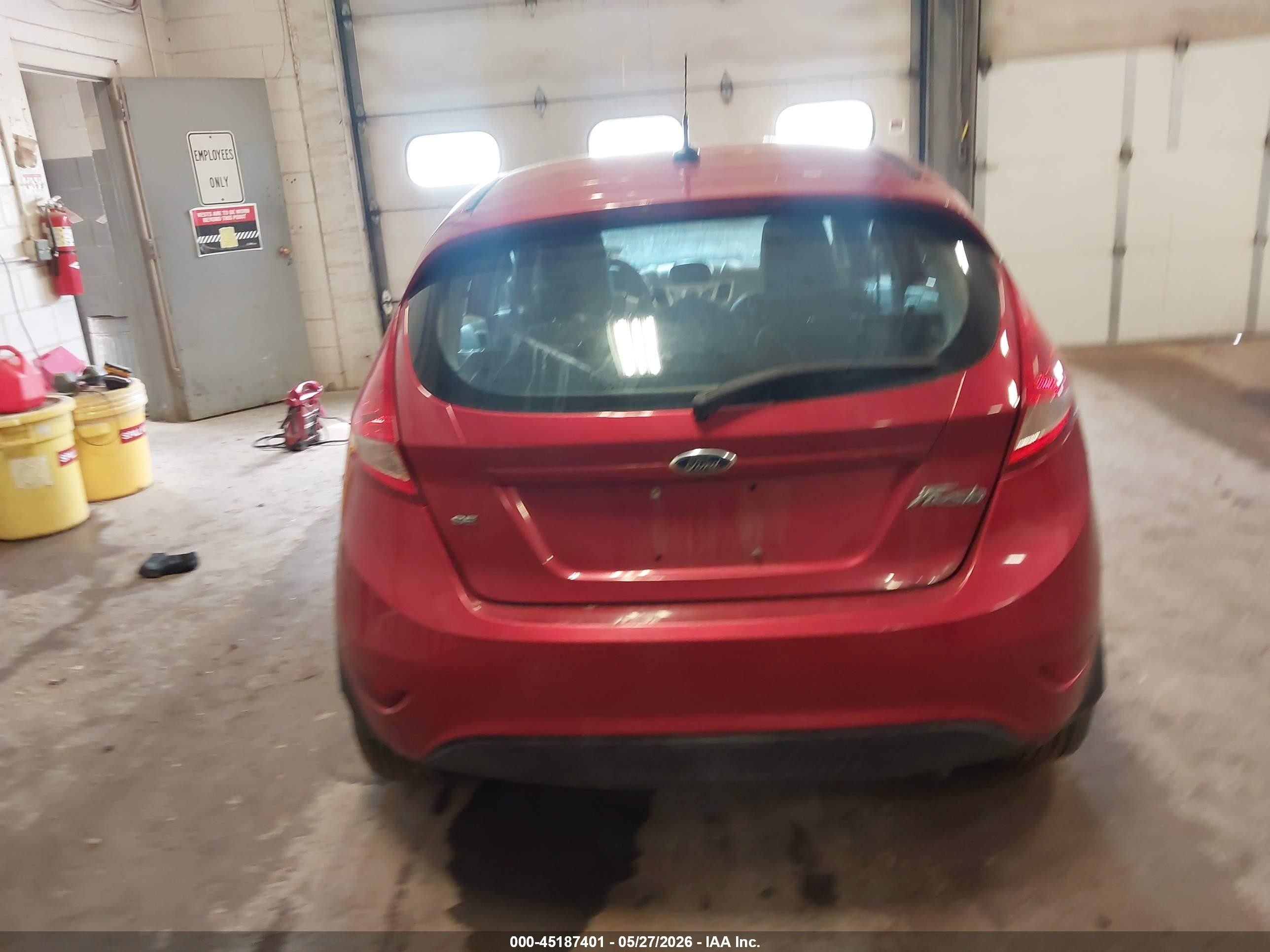 2012 Ford Fiesta Se Red vin: 3FADP4EJ7CM118365