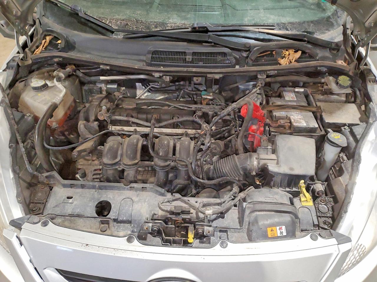 2013 Ford Fiesta Se Silver vin: 3FADP4EJ7DM135099