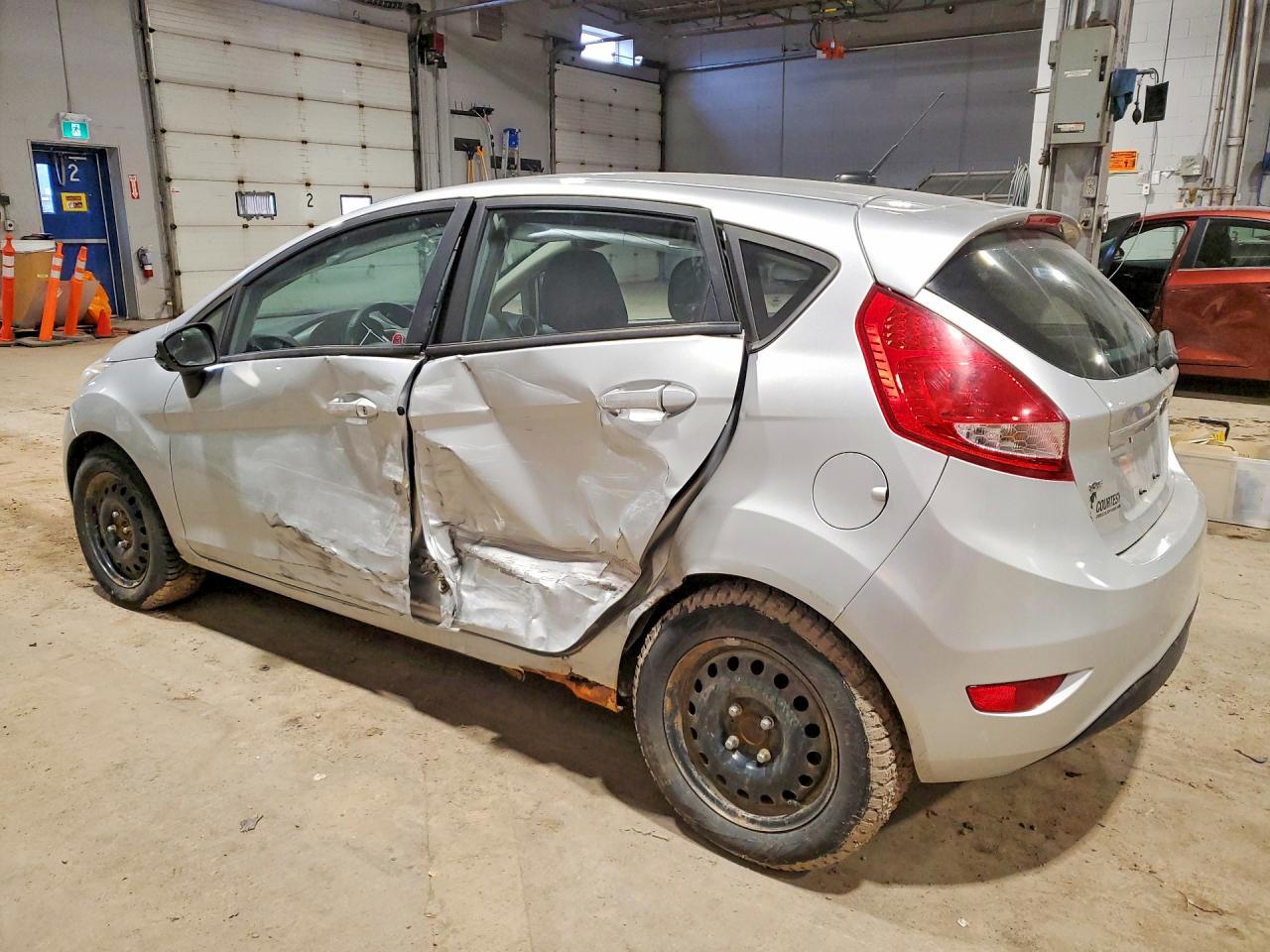 2013 Ford Fiesta Se Silver vin: 3FADP4EJ7DM135099