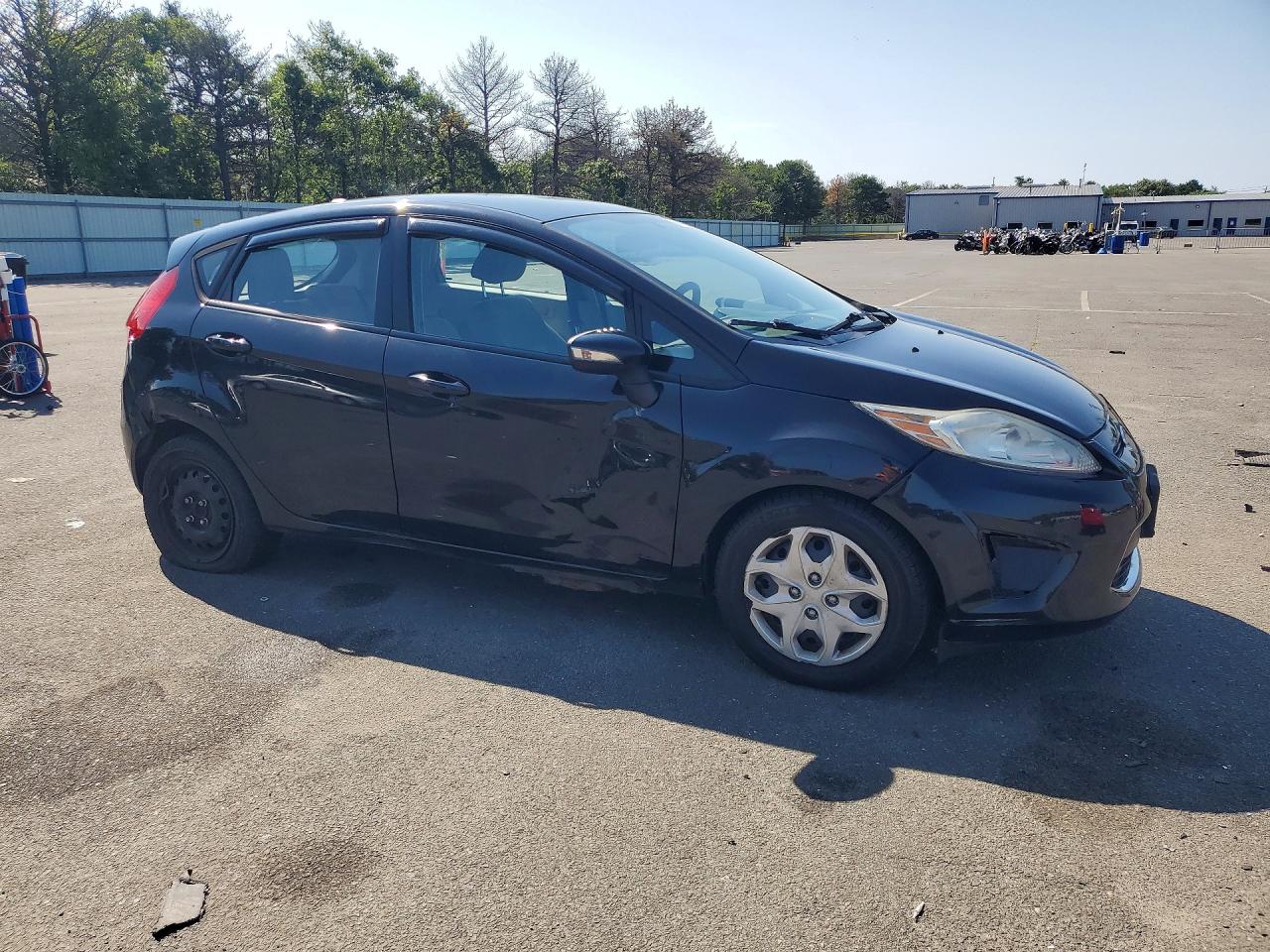 2013 Ford Fiesta Se Black vin: 3FADP4EJ7DM157720
