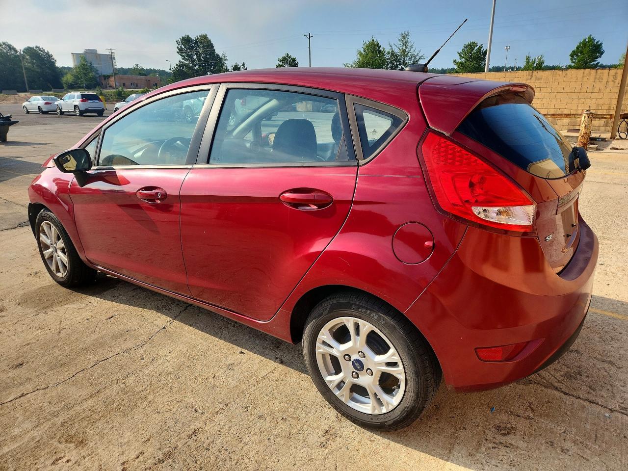 2013 Ford Fiesta Se Burgundy vin: 3FADP4EJ7DM206768