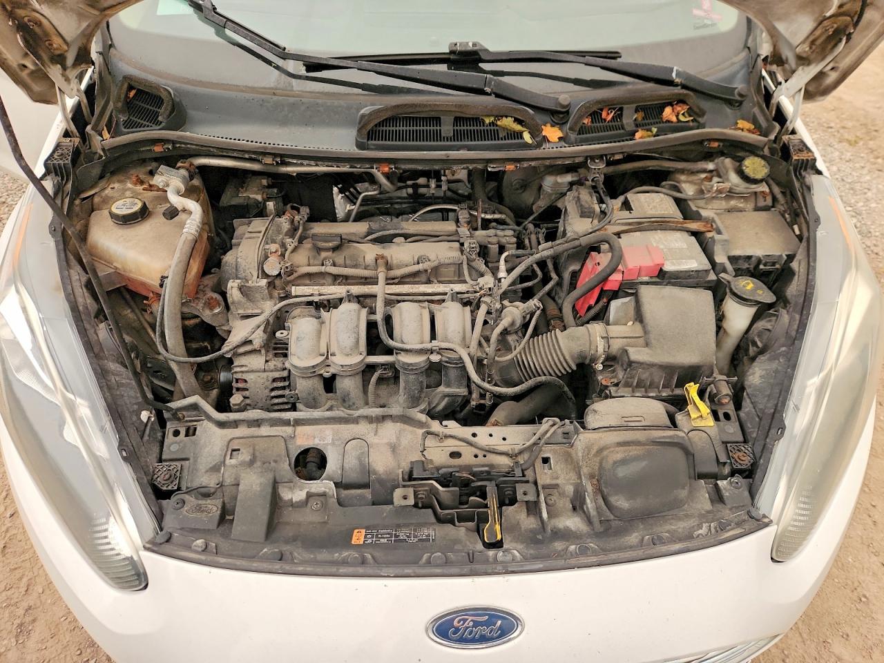 2014 Ford Fiesta Se White vin: 3FADP4EJ7EM105635
