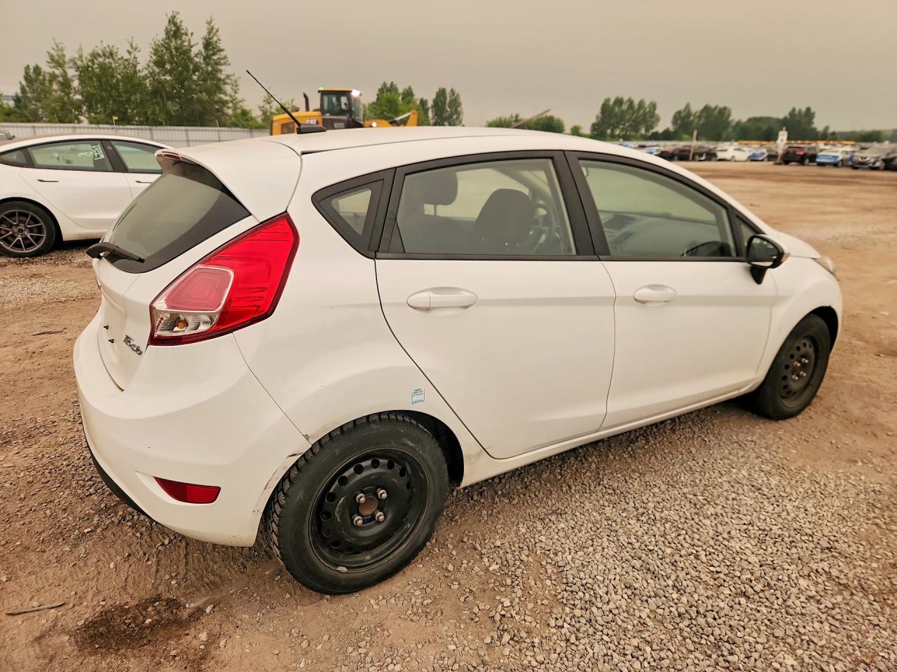 2014 Ford Fiesta Se White vin: 3FADP4EJ7EM105635
