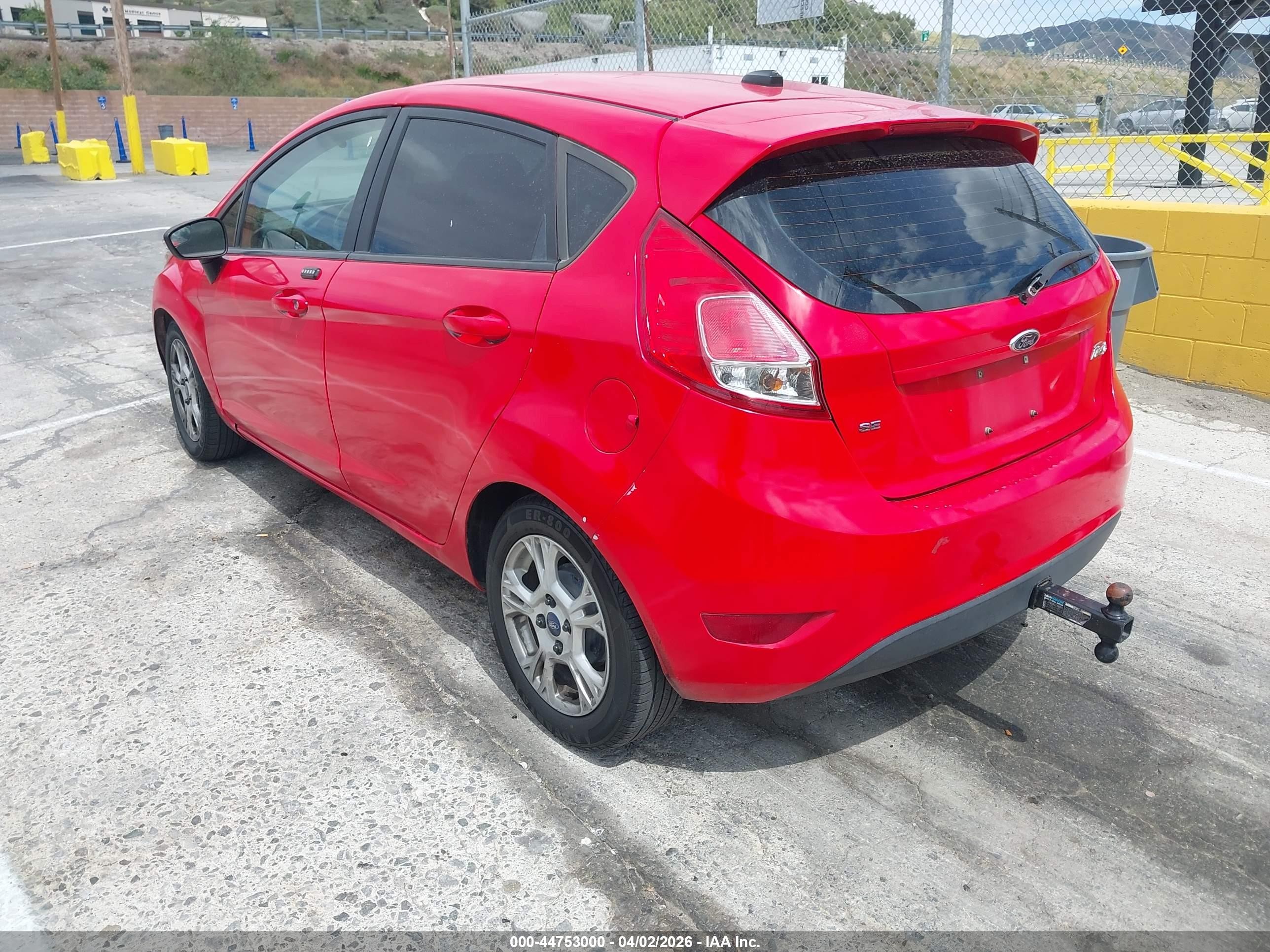2014 Ford Fiesta Se Red vin: 3FADP4EJ7EM108146