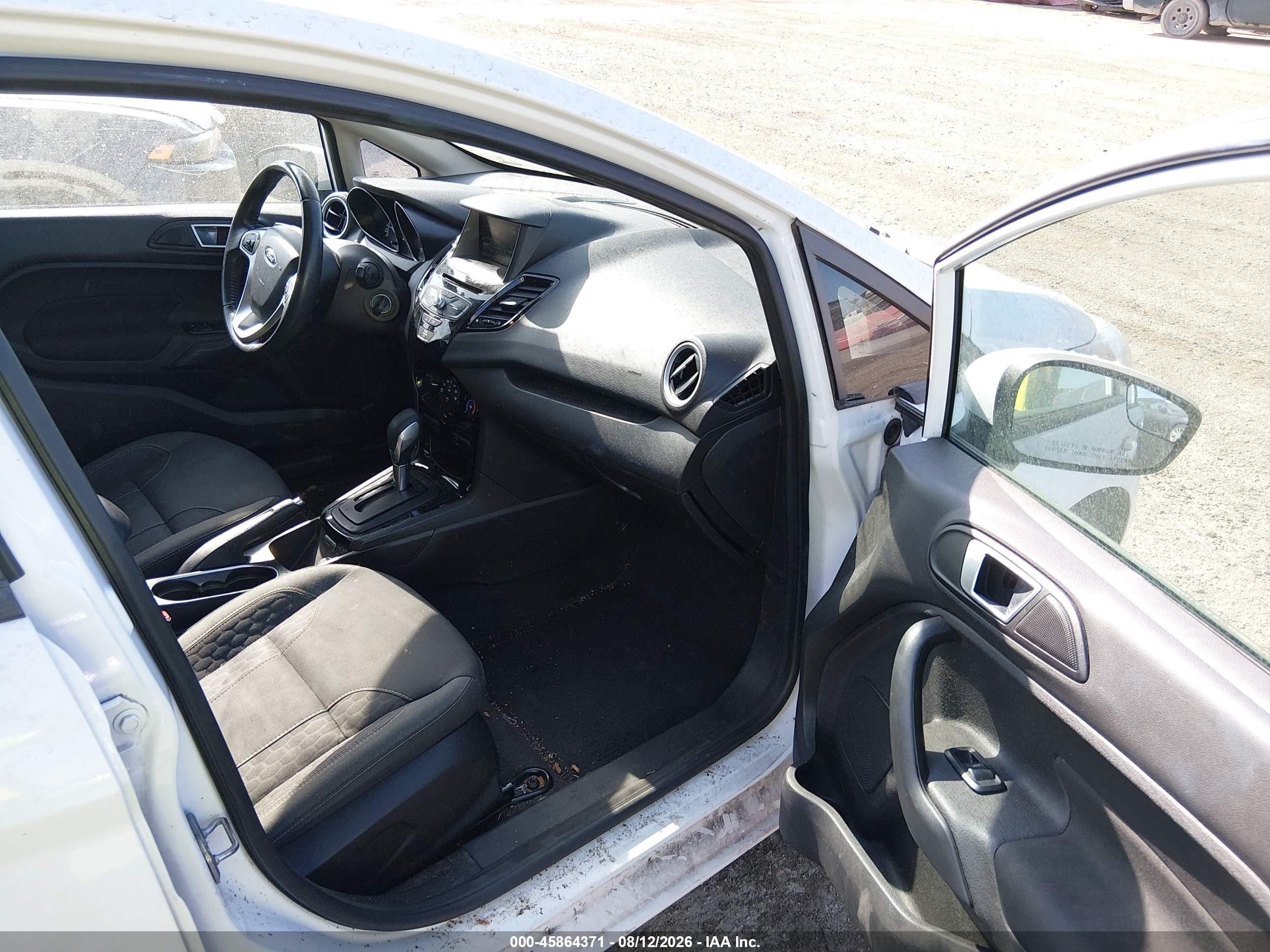 2015 Ford Fiesta Se White vin: 3FADP4EJ7FM108245