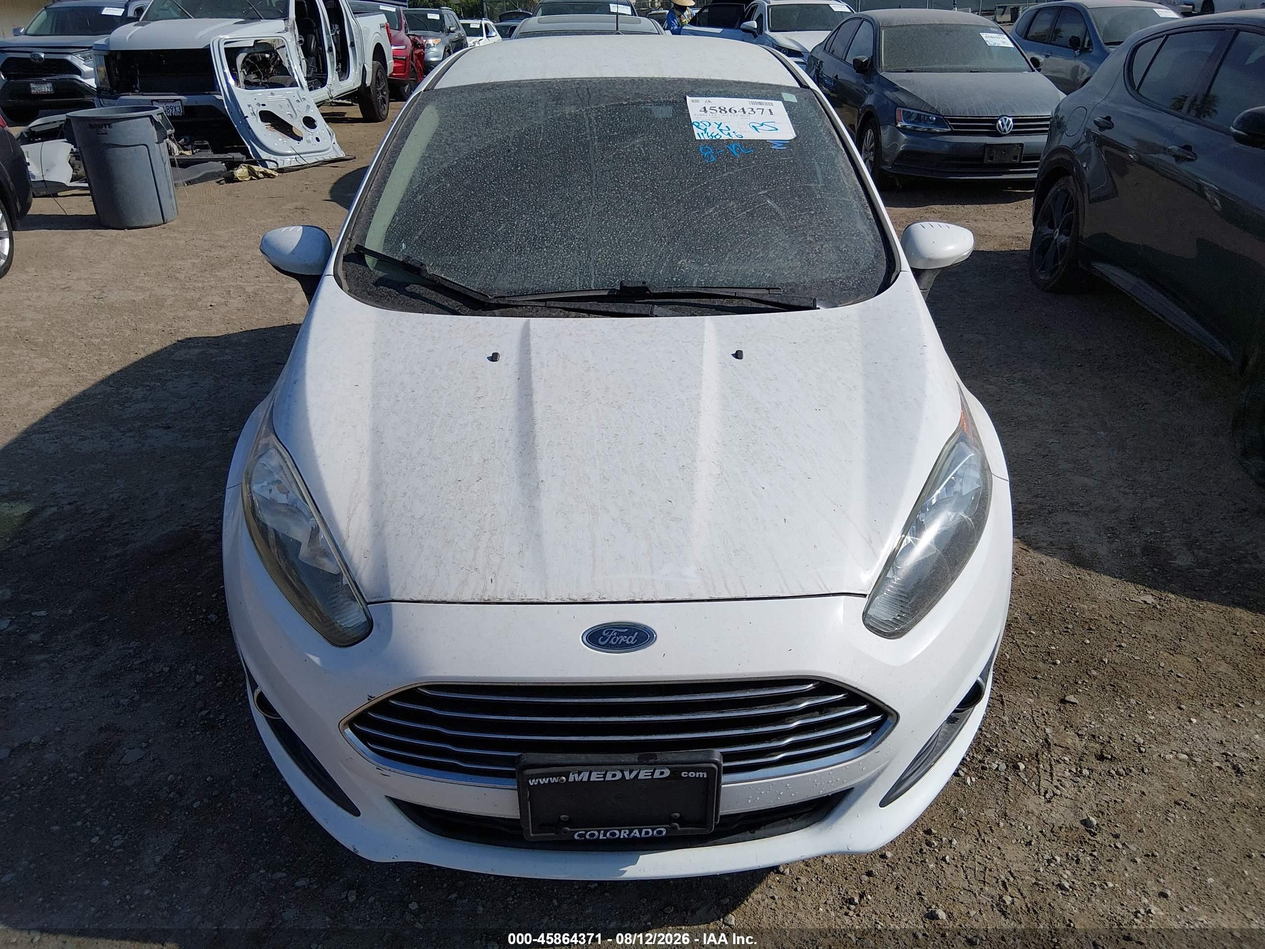 2015 Ford Fiesta Se White vin: 3FADP4EJ7FM108245