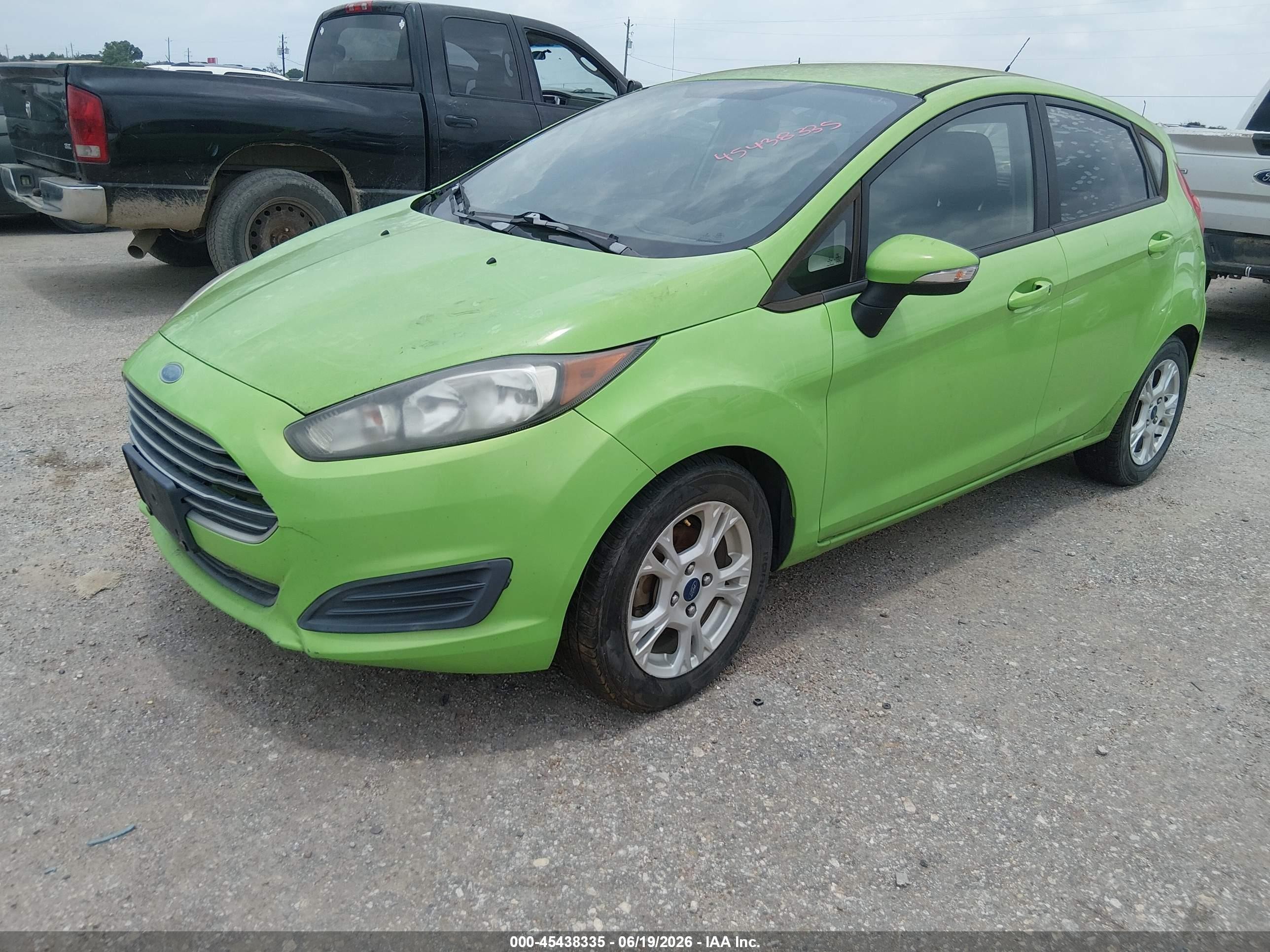 2015 Ford Fiesta Se Green vin: 3FADP4EJ7FM161480