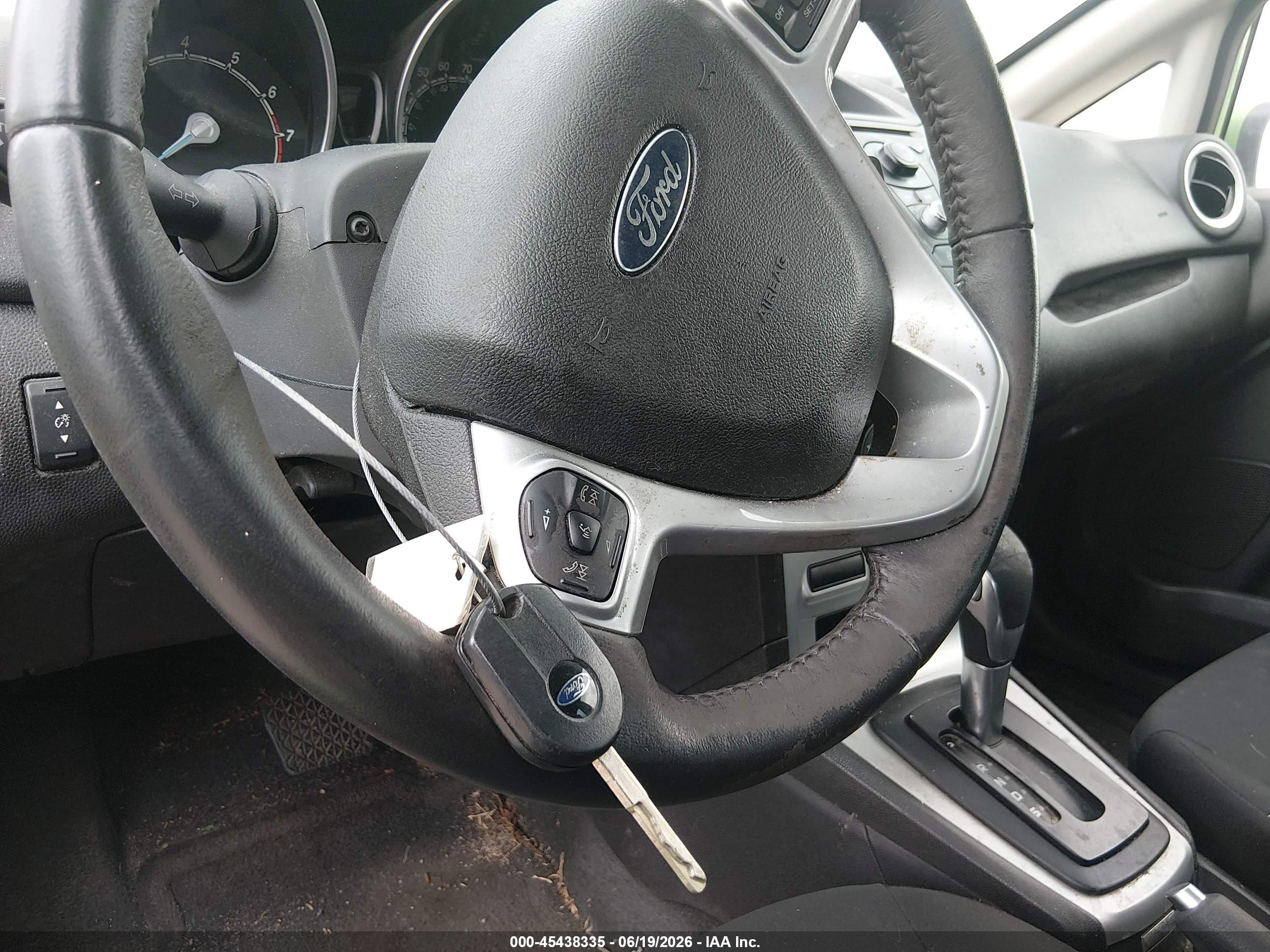 2015 Ford Fiesta Se Green vin: 3FADP4EJ7FM161480