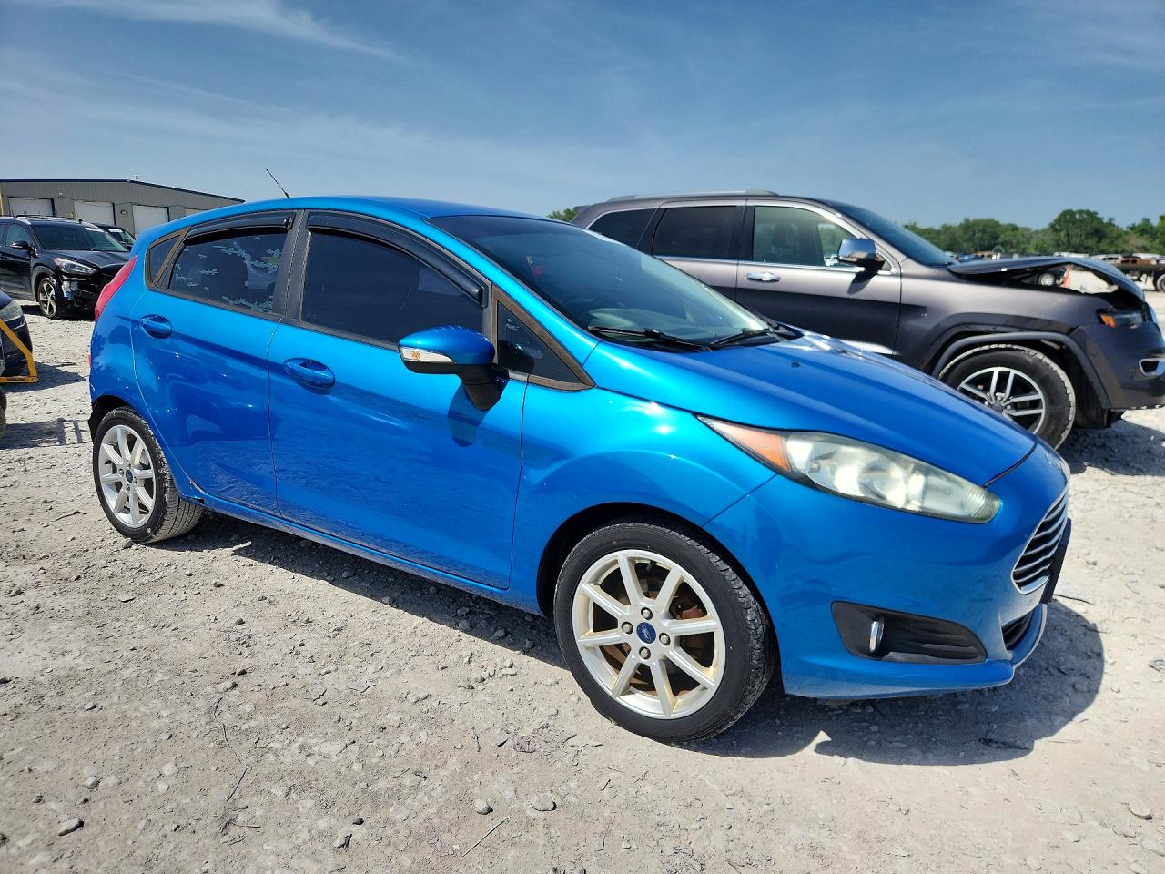 2015 Ford Fiesta Se Blue vin: 3FADP4EJ7FM190526