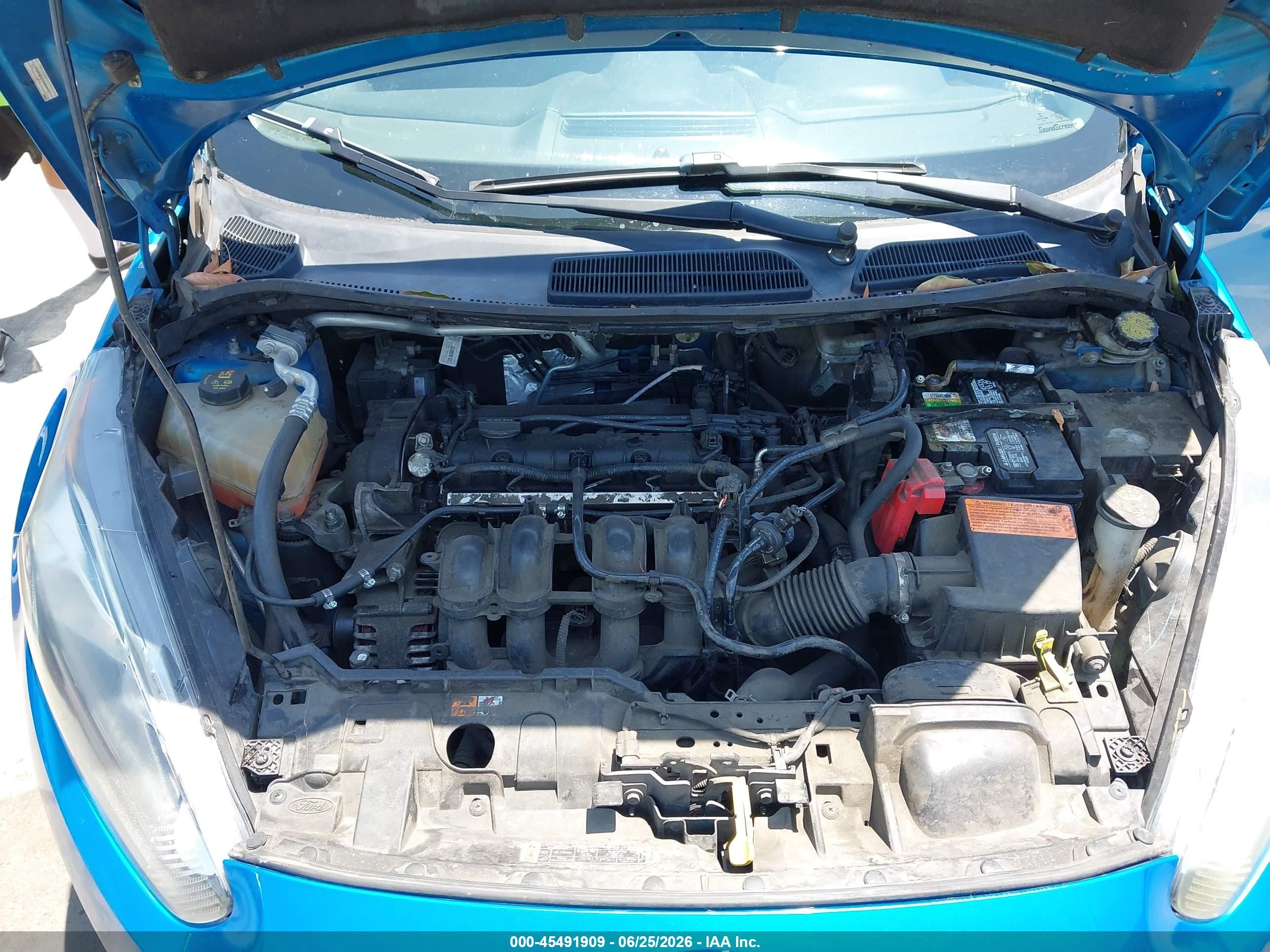 2015 Ford Fiesta Se Blue vin: 3FADP4EJ7FM224917