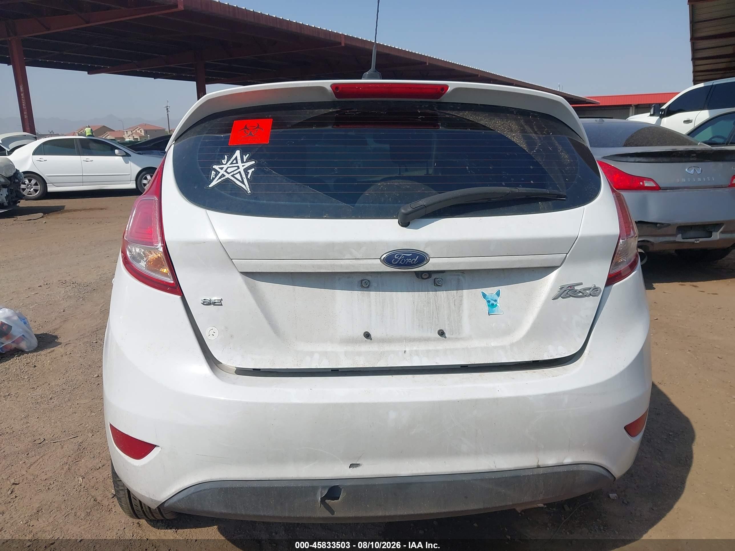 2018 Ford Fiesta Se White vin: 3FADP4EJ7JM115382