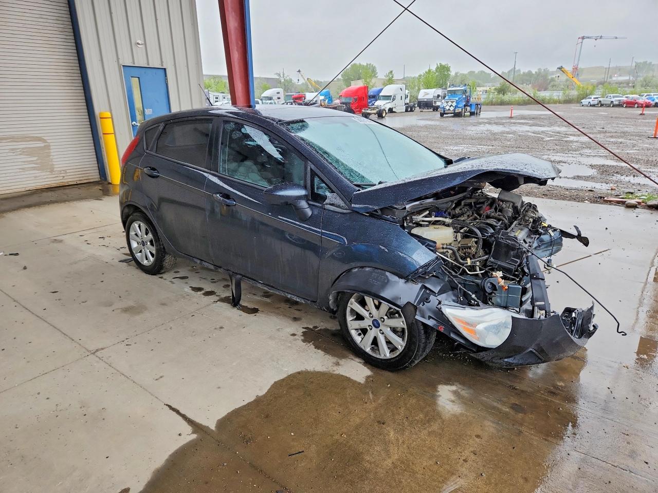 2011 Ford Fiesta Se Gray vin: 3FADP4EJ8BM193588