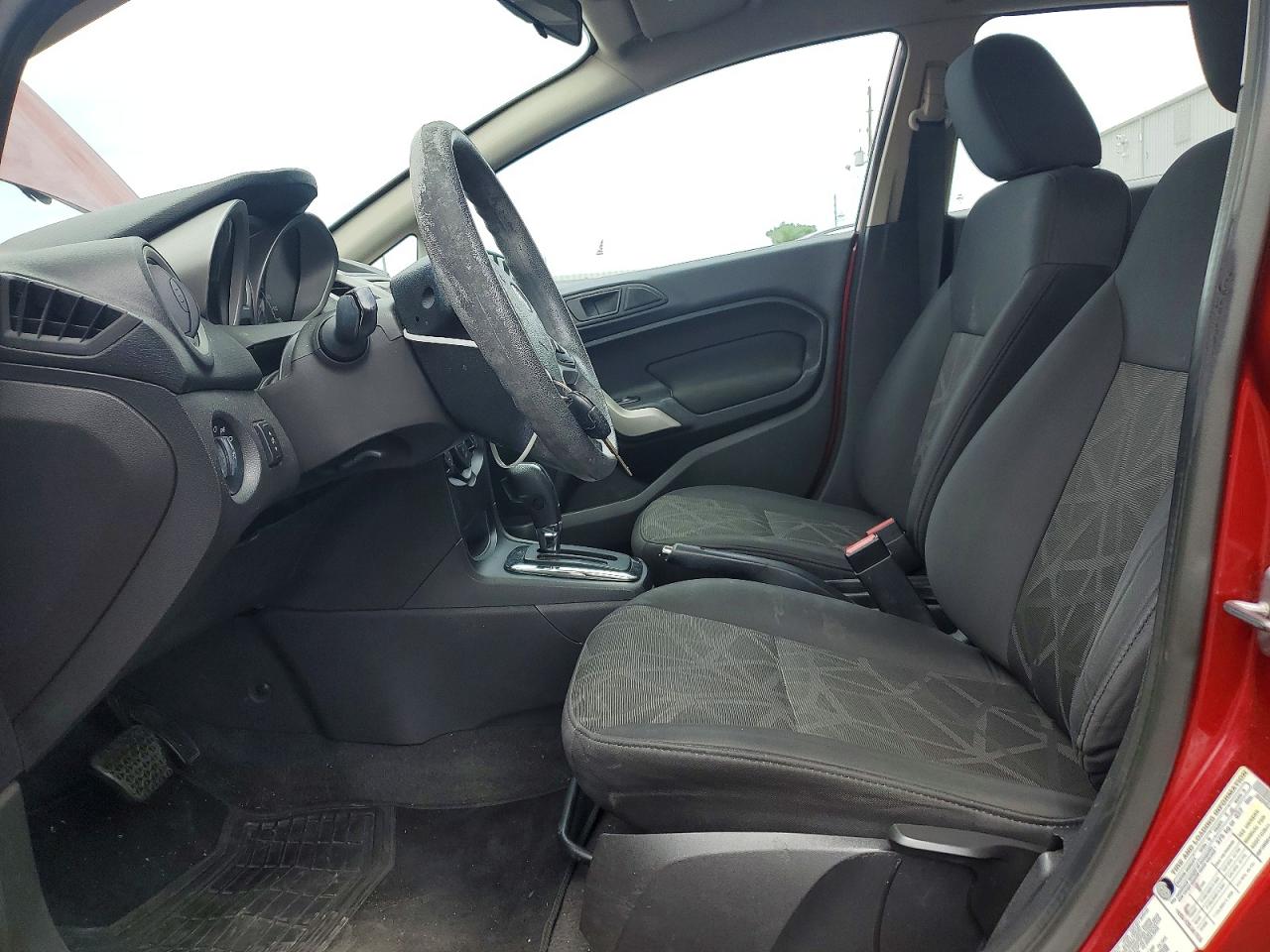 2011 Ford Fiesta Se Red vin: 3FADP4EJ8BM232325