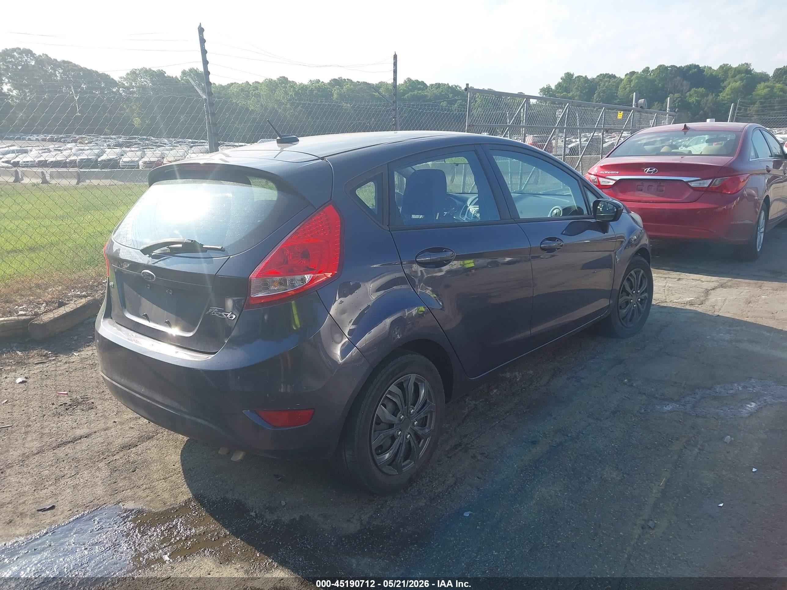 2012 Ford Fiesta Se Navy vin: 3FADP4EJ8CM111053